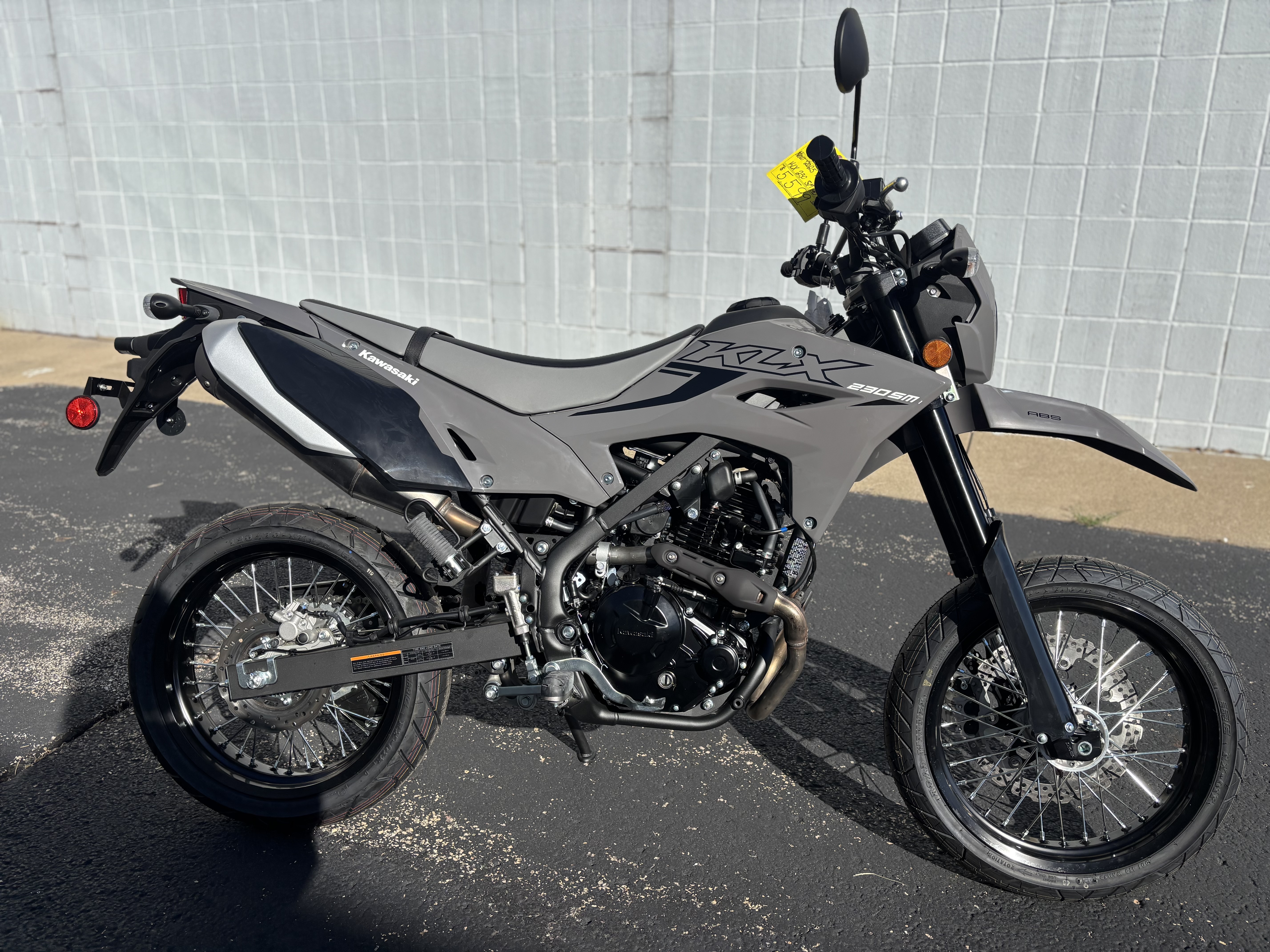 2025 Kawasaki KLX 230 SM ABS - Photo 2