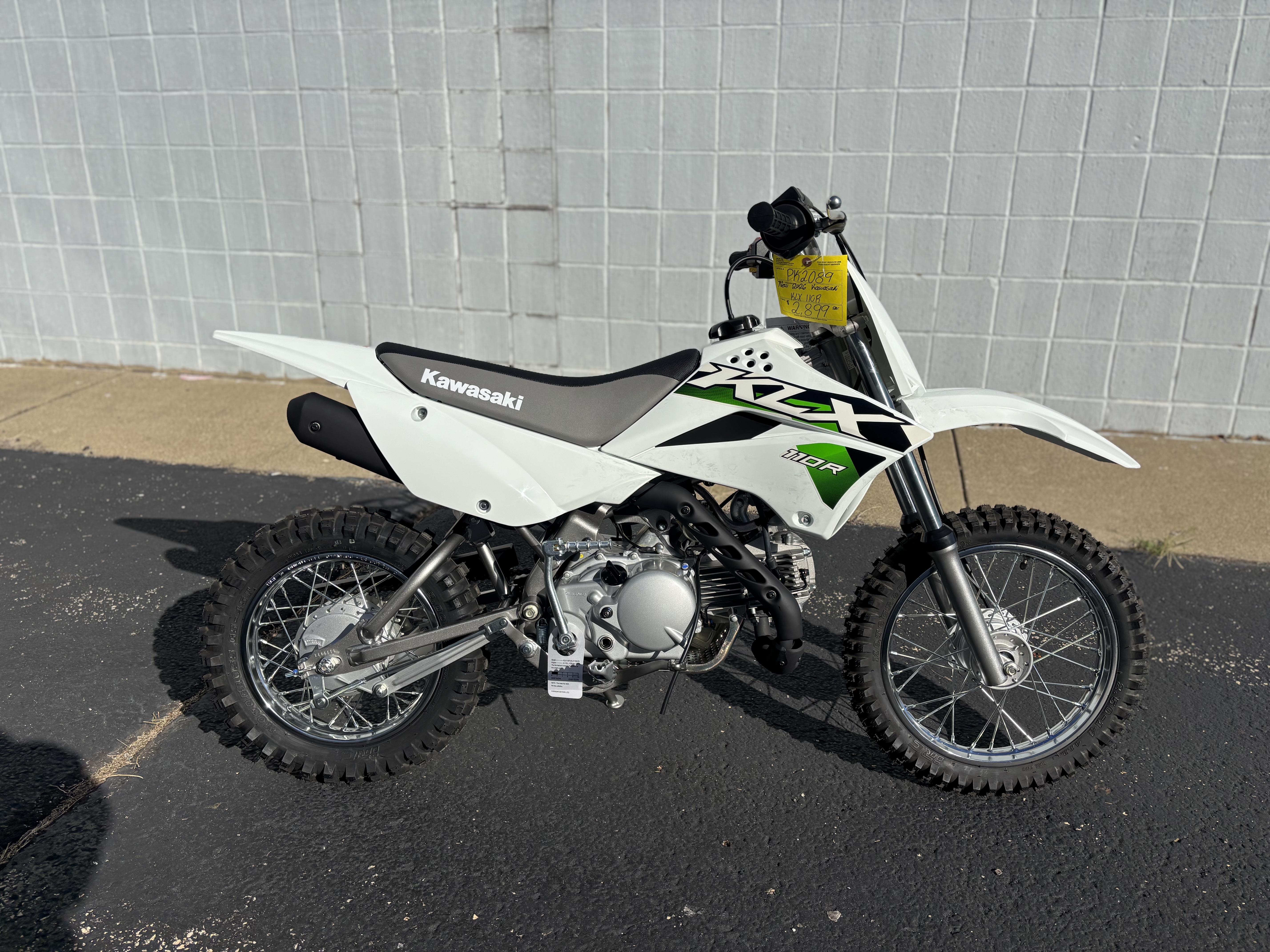 2026 Kawasaki KLX 110R - Photo 2