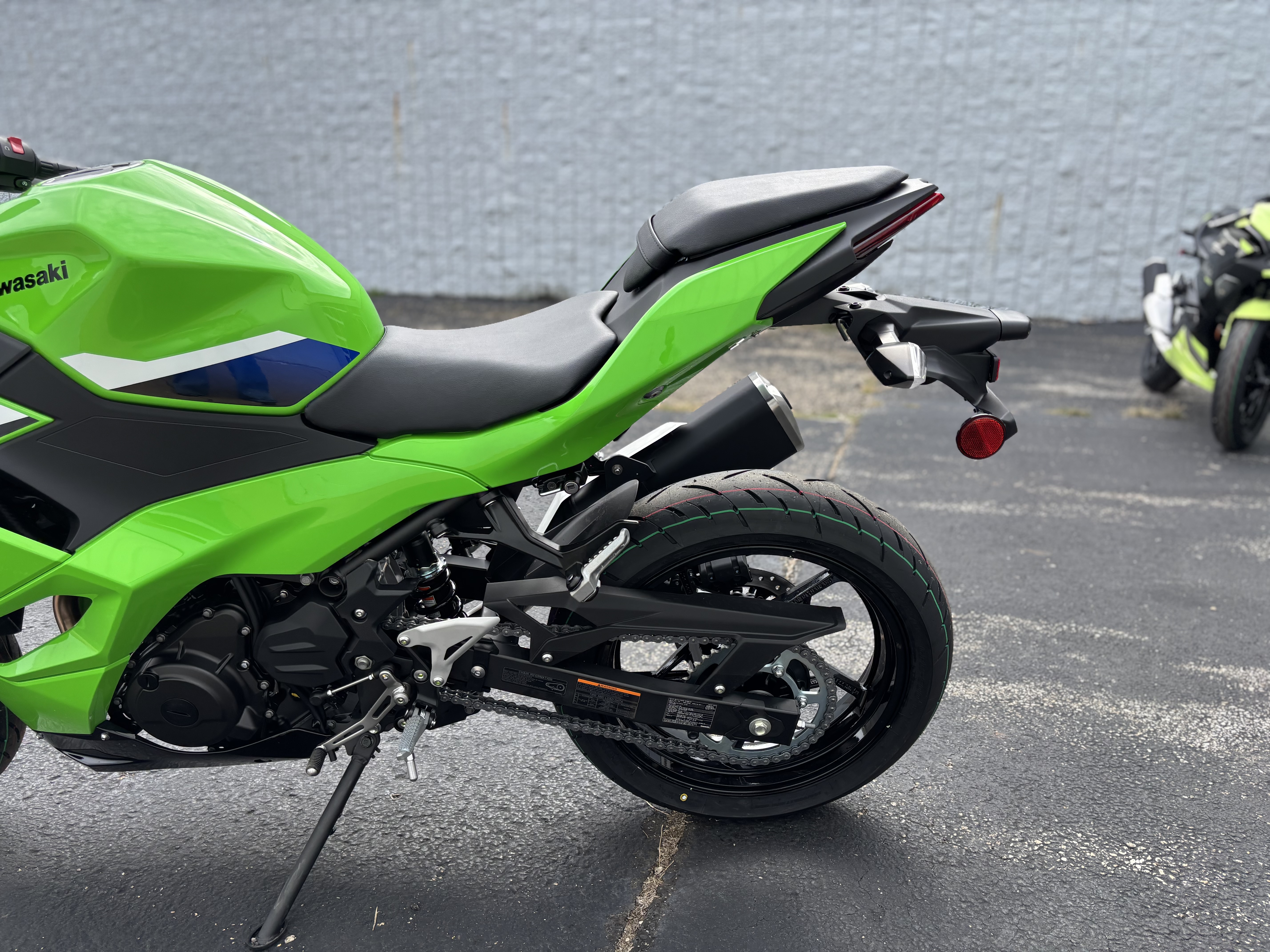 2026 Kawasaki NINJA 500 - Photo 11