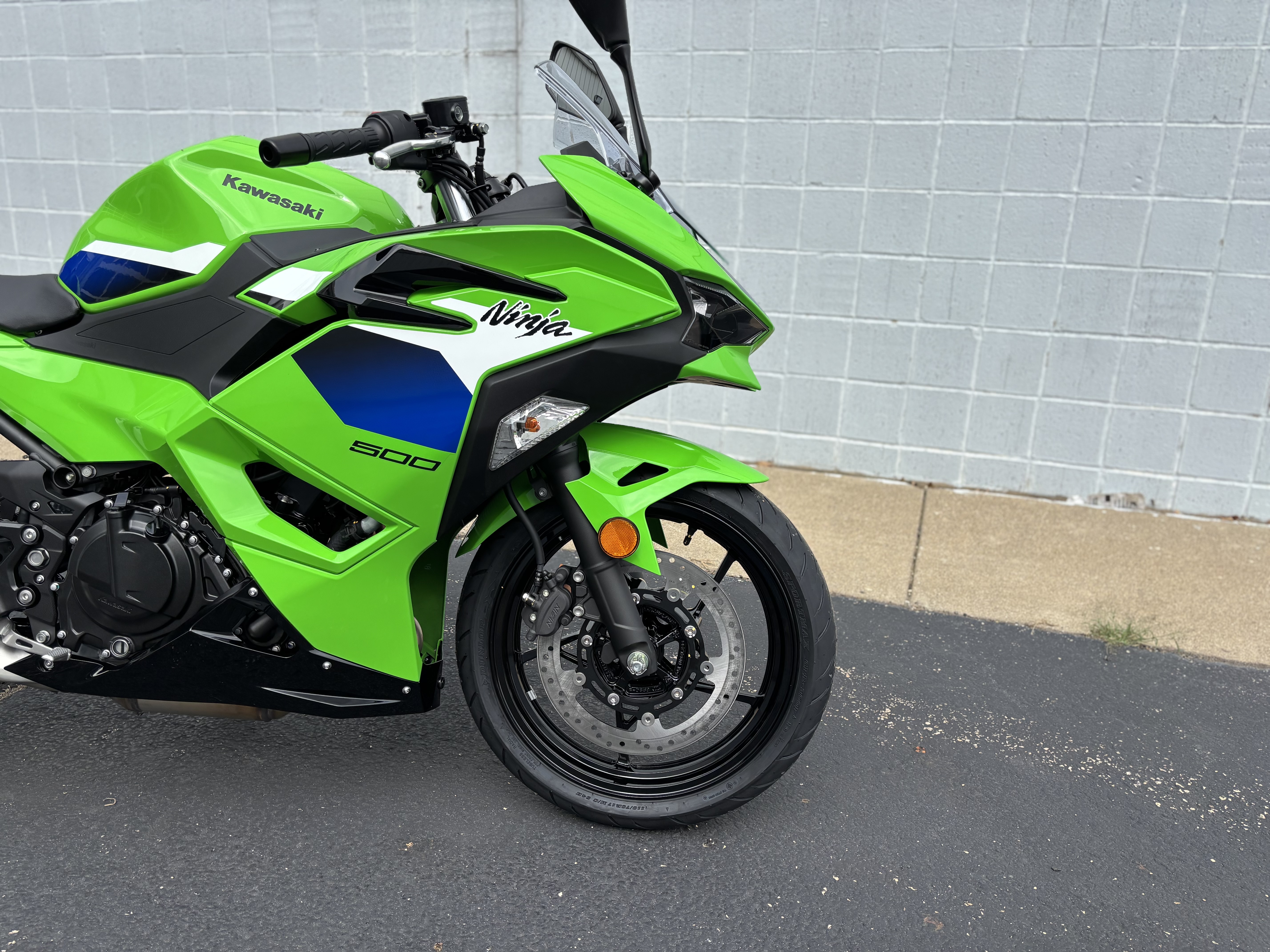2026 Kawasaki NINJA 500 - Photo 3