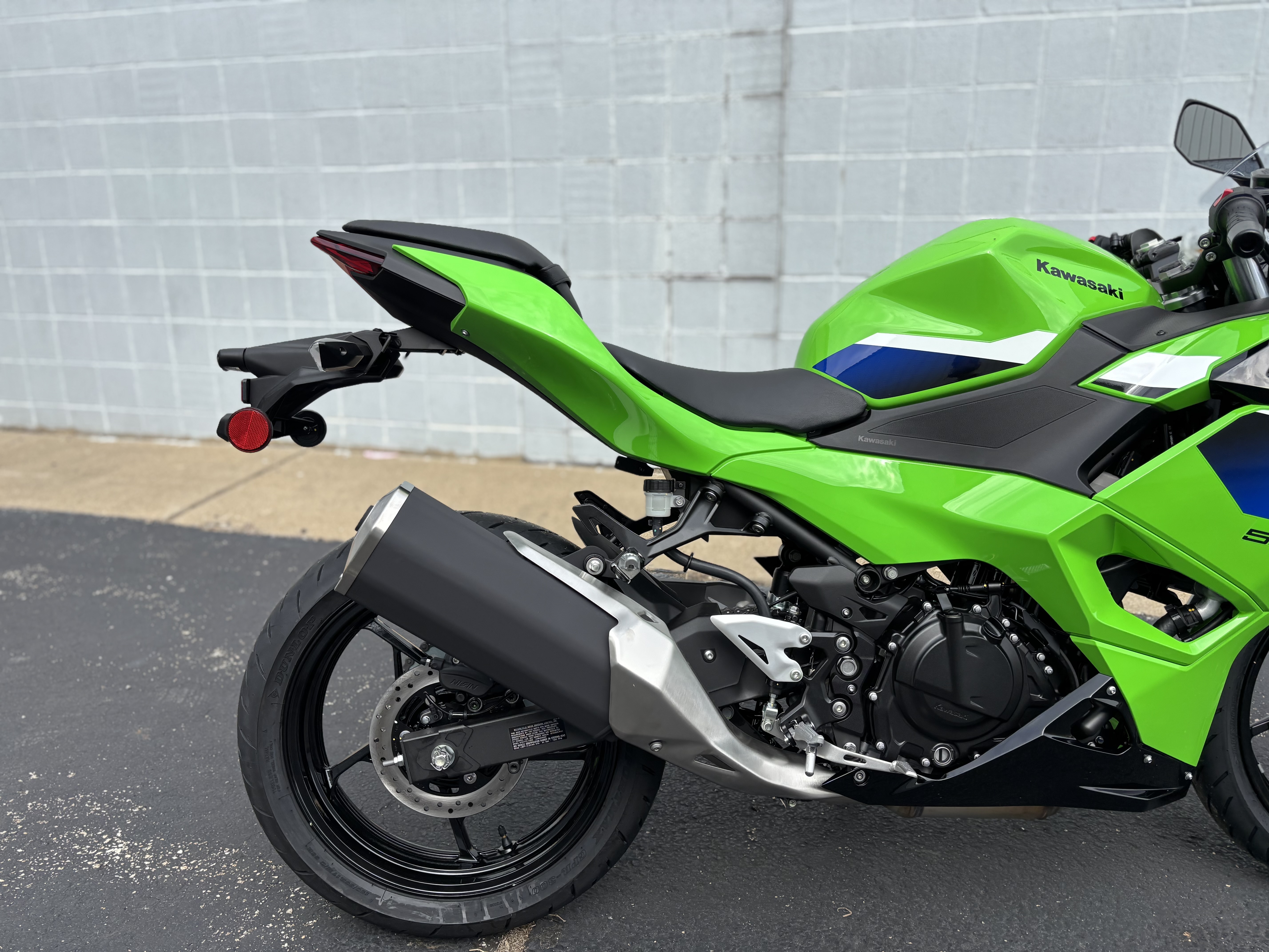2026 Kawasaki NINJA 500 - Photo 5