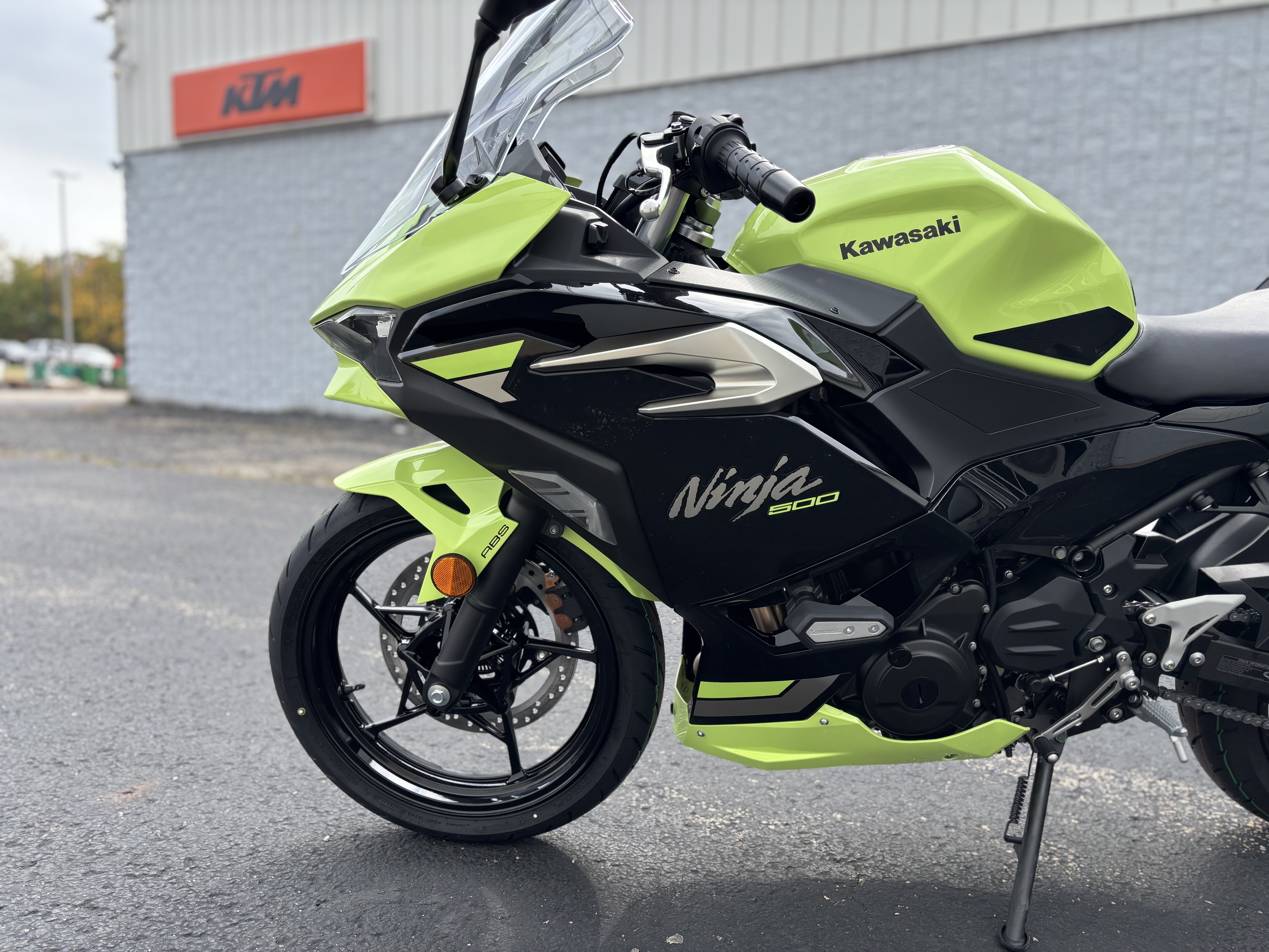 2026 Kawasaki NINJA 500 SE ABS - Photo 9