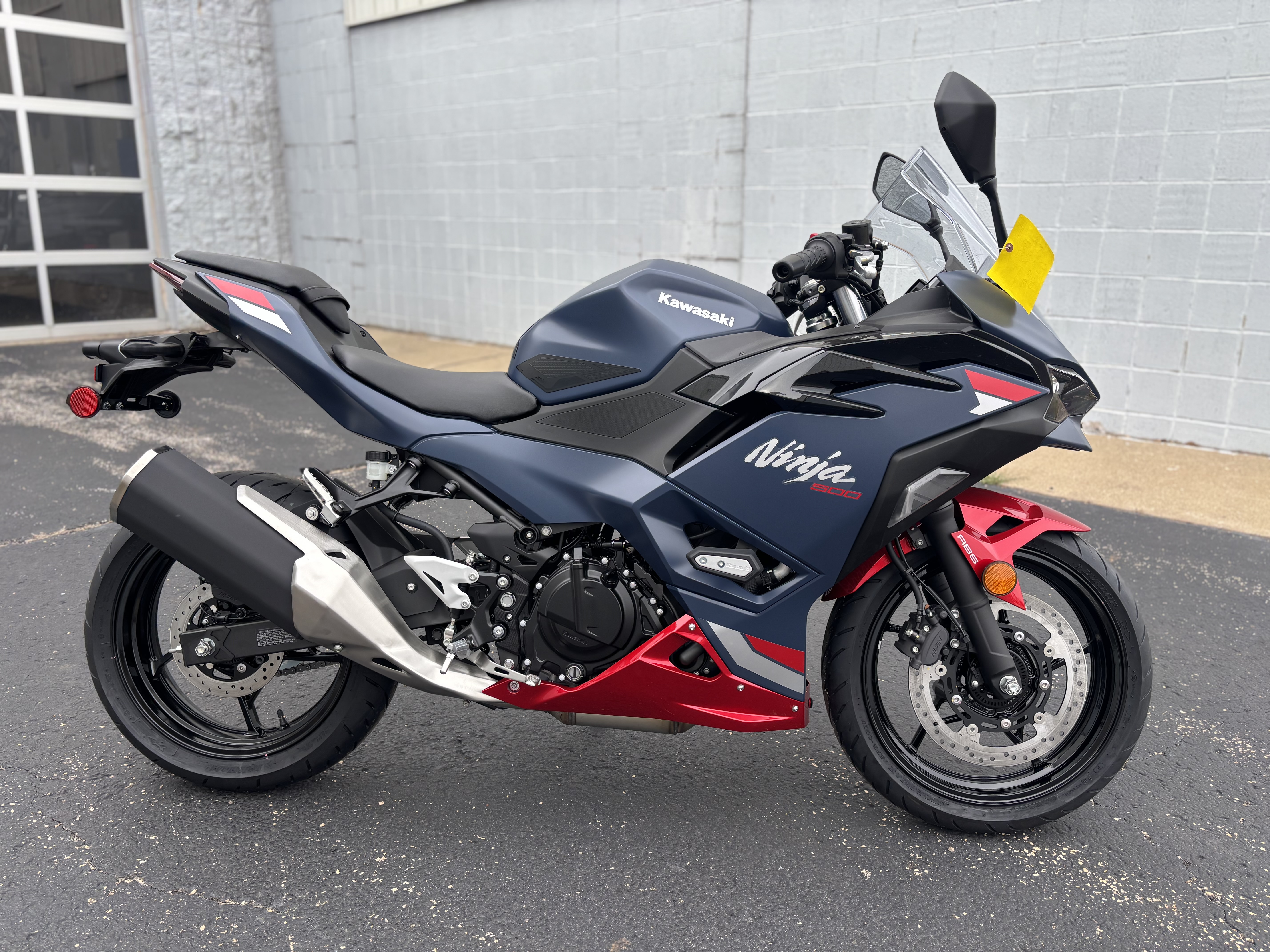 2026 Kawasaki NINJA 500 SE ABS - Photo 2