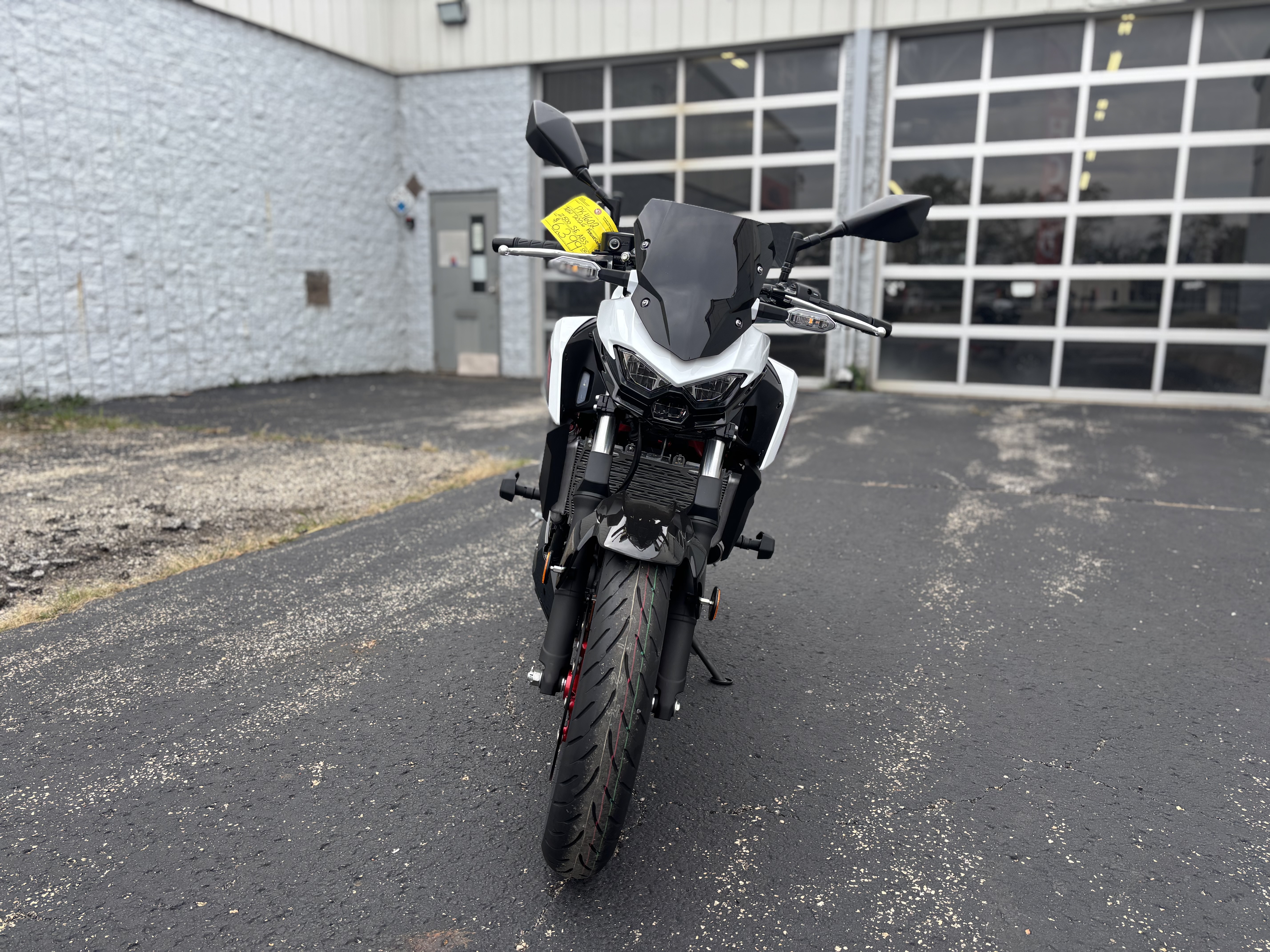 2026 Kawasaki Z500 SE ABS - Photo 12