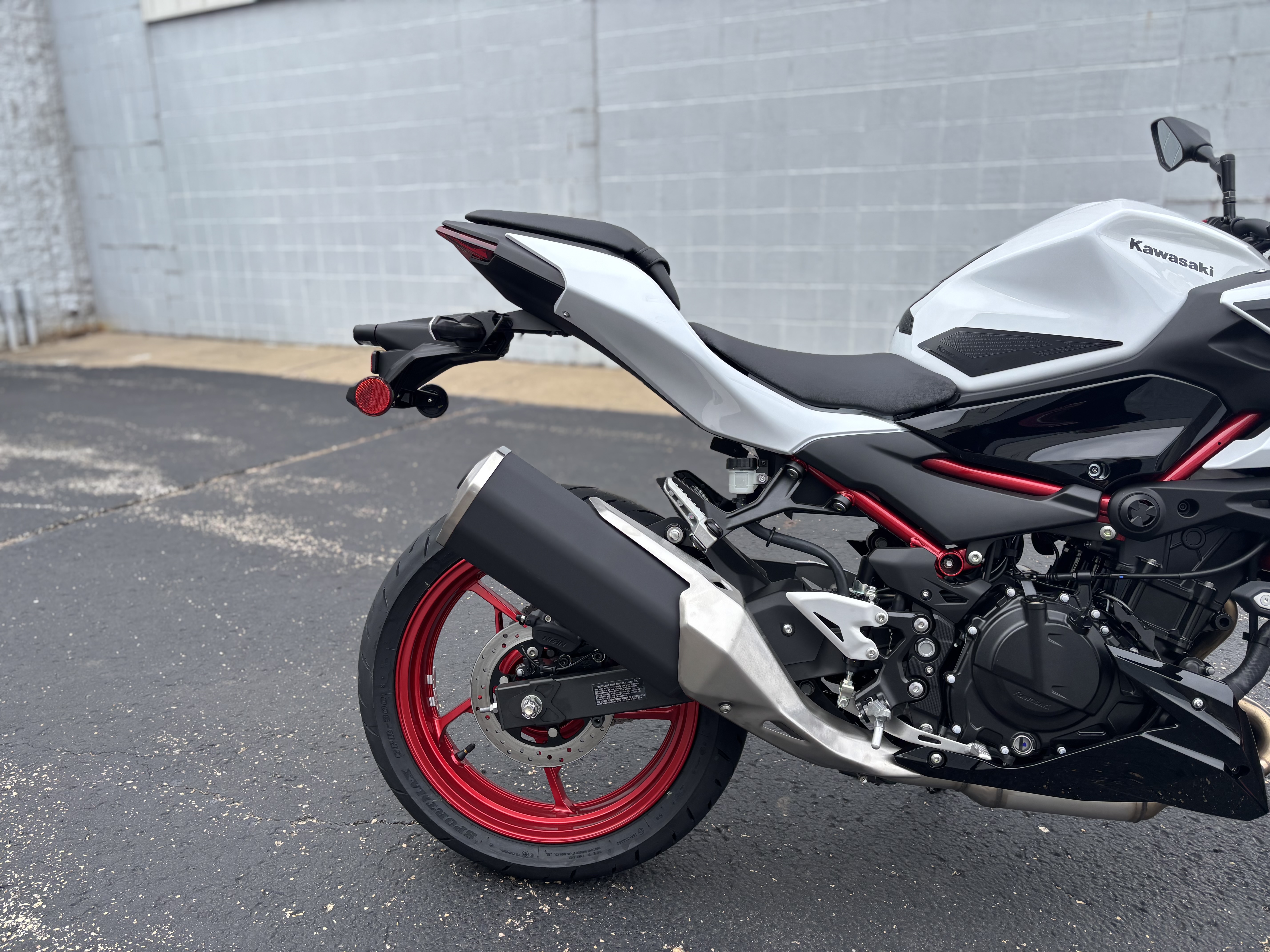2026 Kawasaki Z500 SE ABS - Photo 5