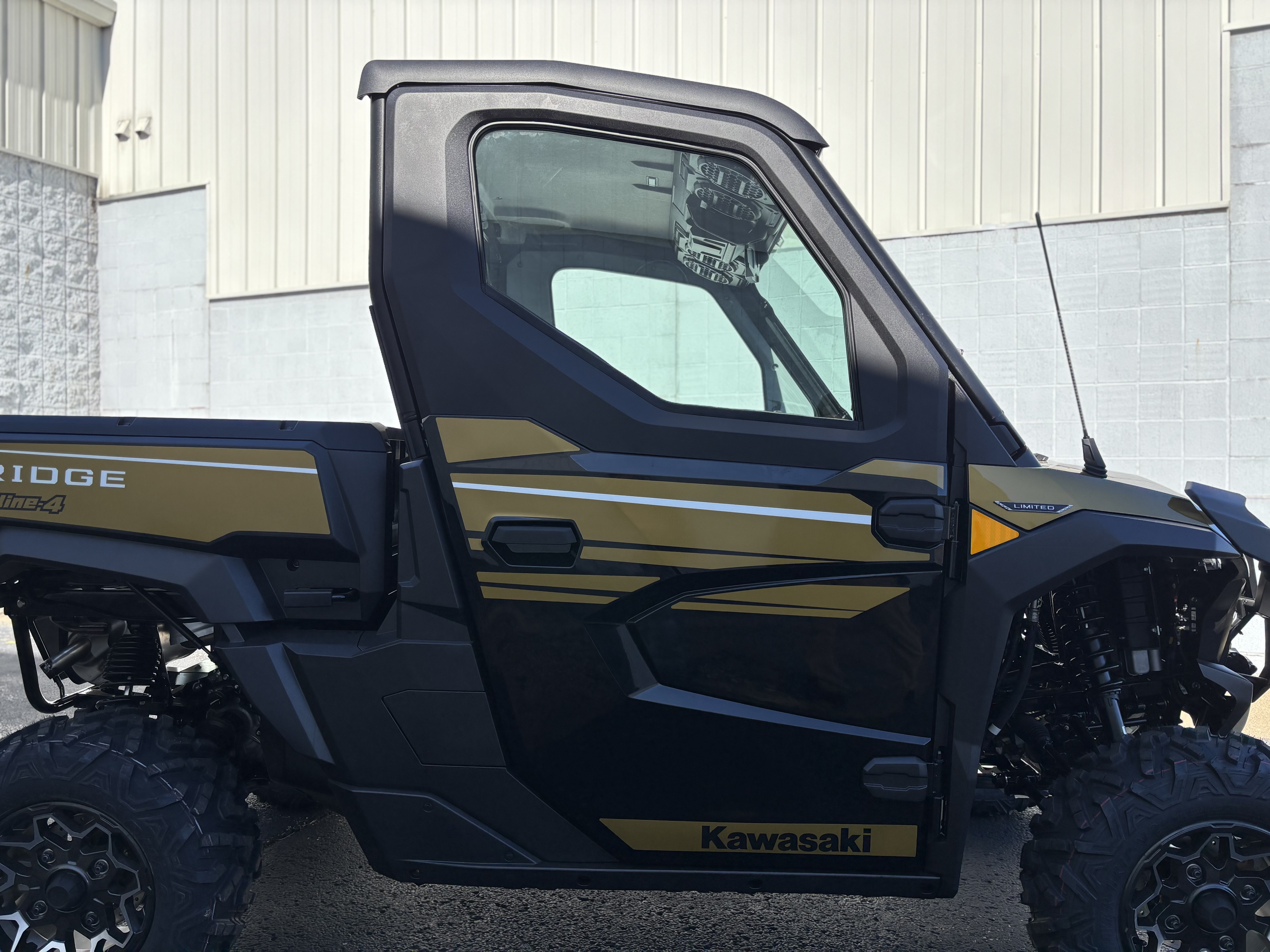 2025 Kawasaki RIDGE LIMITED HVAC - Photo 4