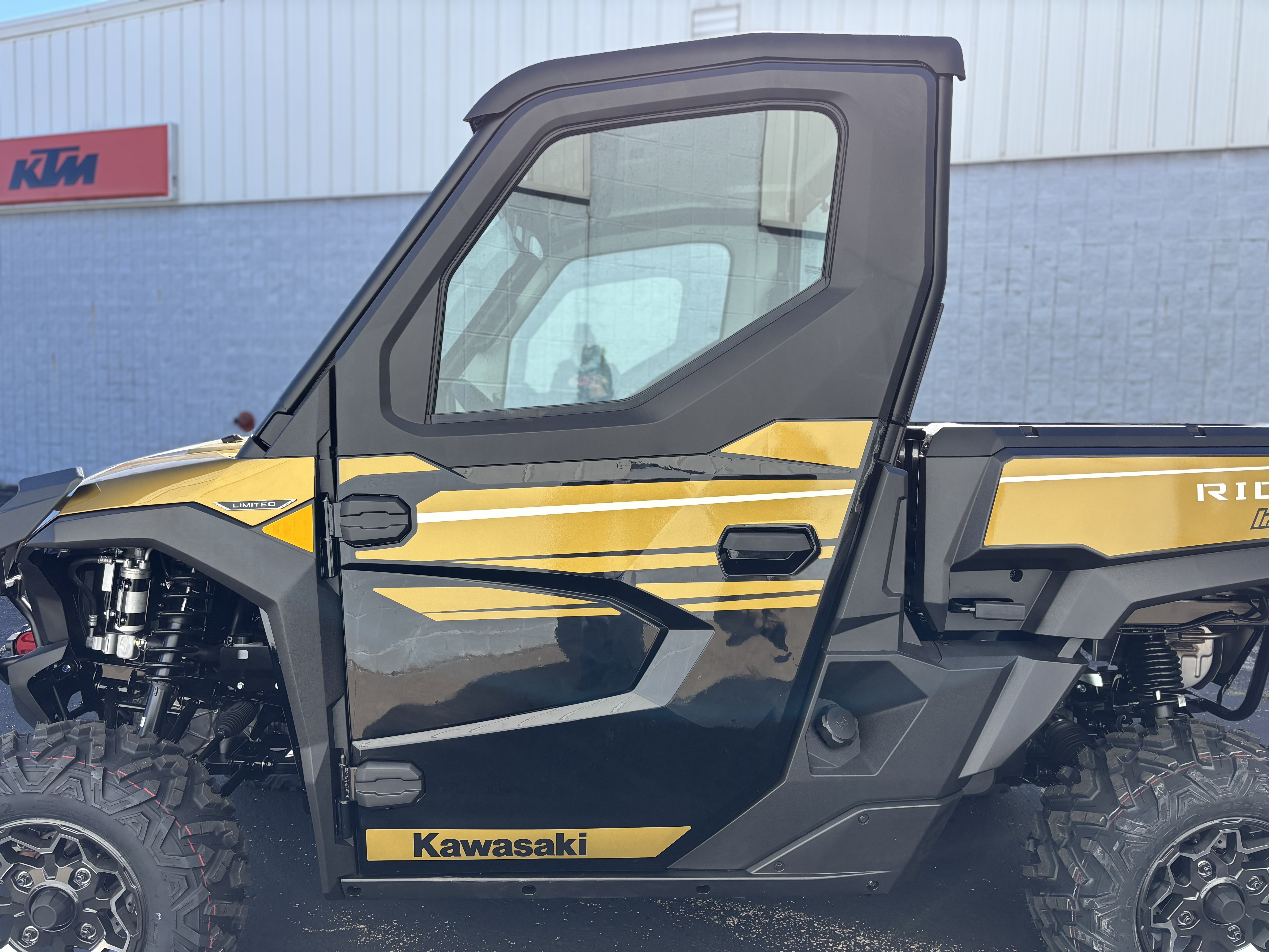 2025 Kawasaki RIDGE LIMITED HVAC - Photo 9
