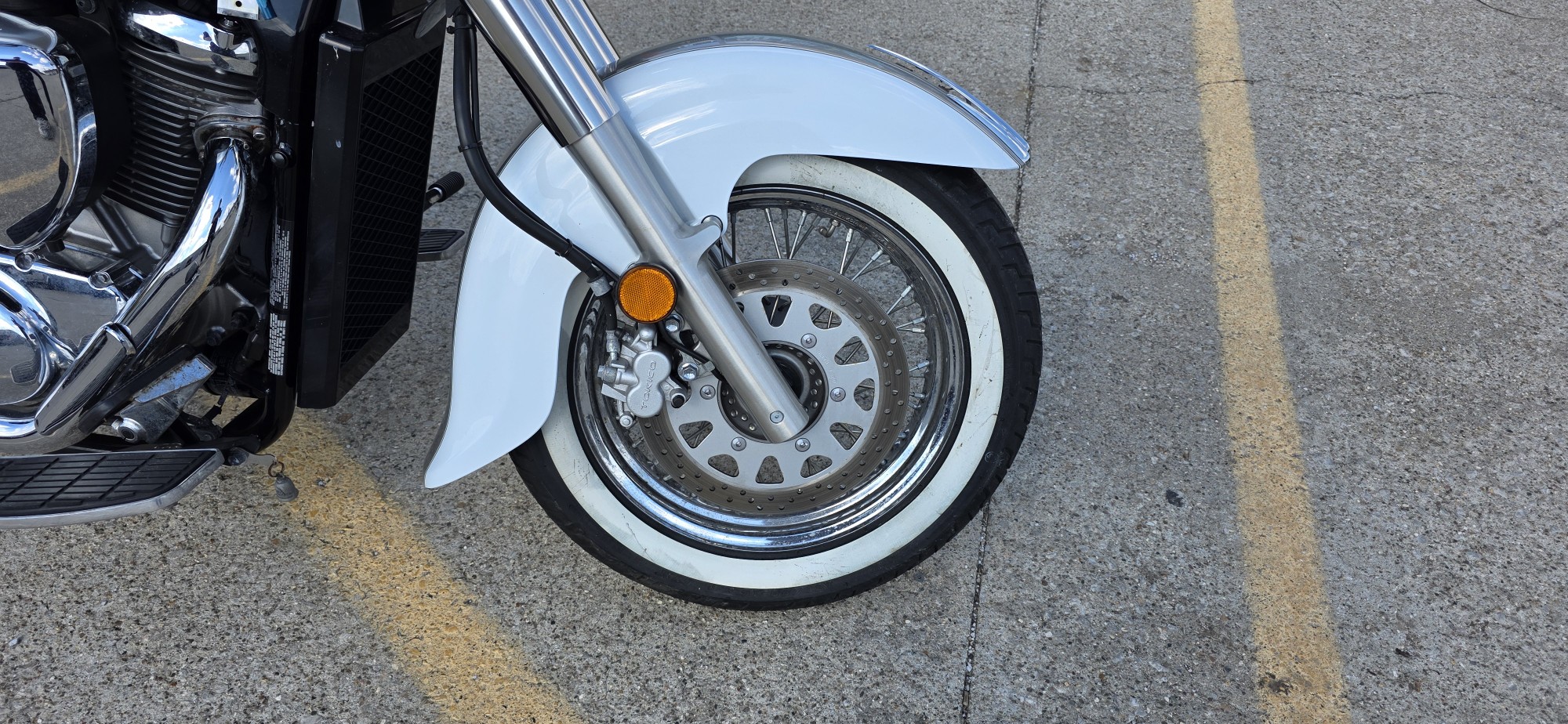 2013 Suzuki BOULEVARD C50T - Photo 3
