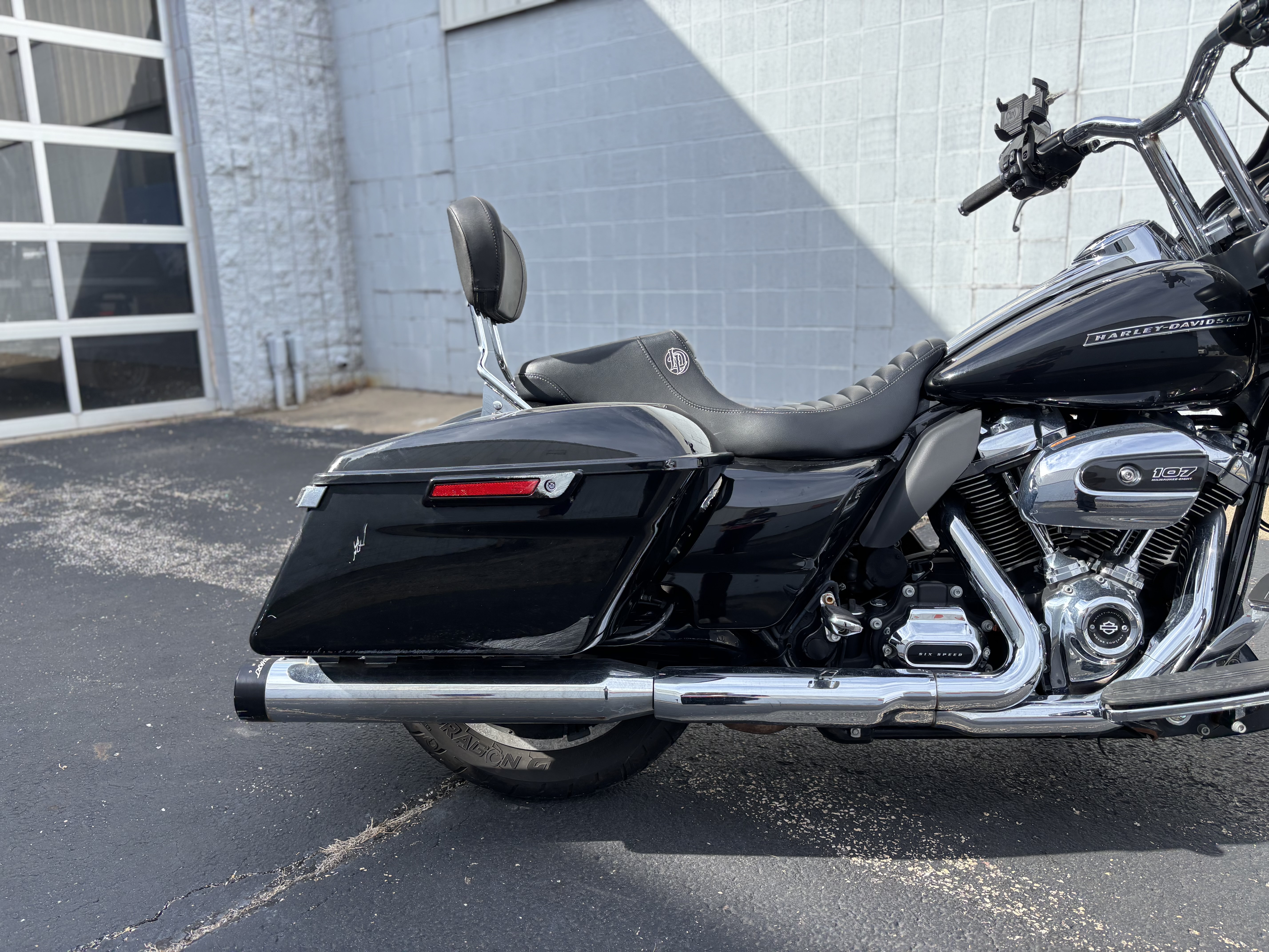 2018 Harley-Davidson® ROAD GLIDE - Photo 5