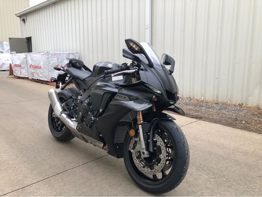 2025 Yamaha YZF R1