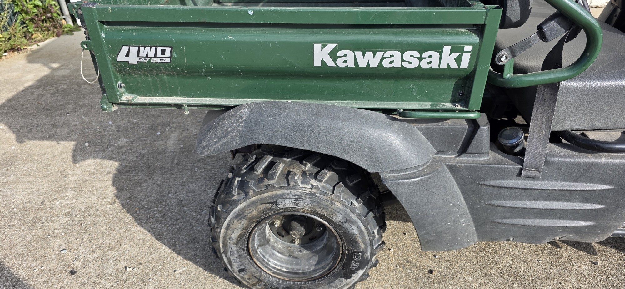 2006 Kawasaki MULE 610 4X4 - Photo 8