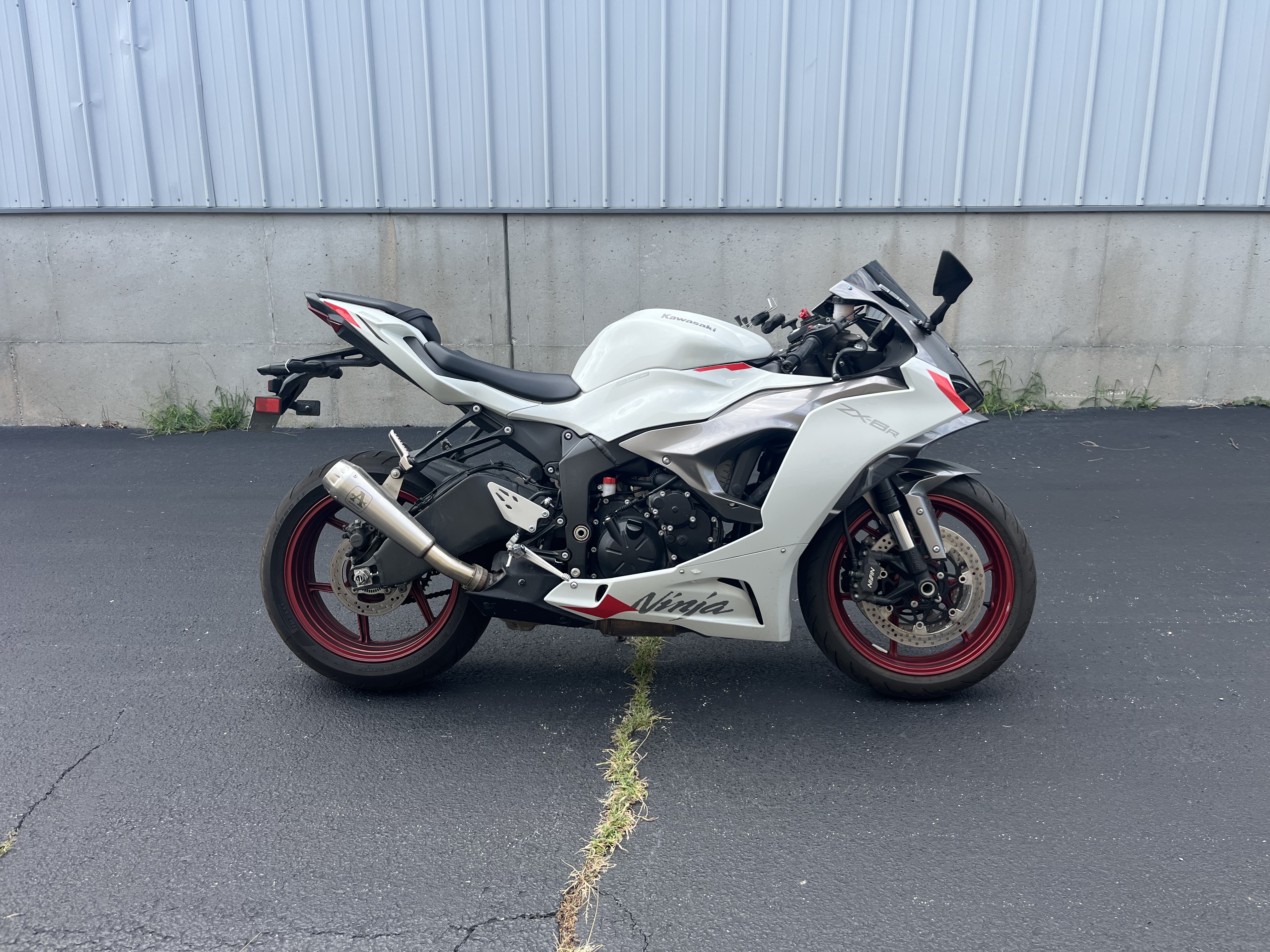 Used Street Bikes from Kawasaki