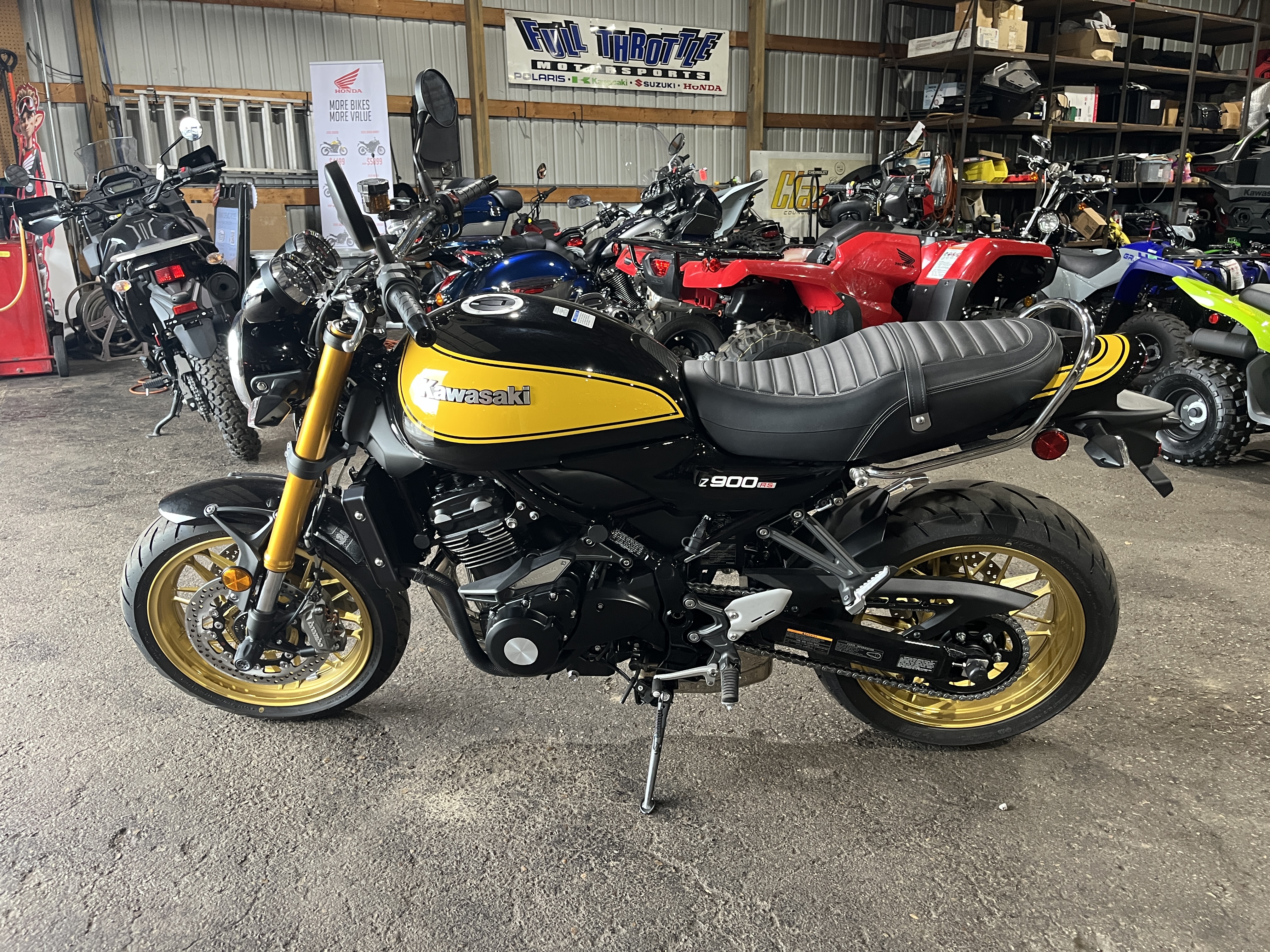 2024 Kawasaki Z900RS SE for Sale | Edwards Motorsports & RVs