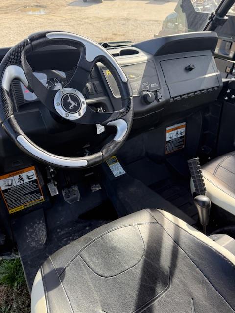 2019 John Deere Gator - Photo 8