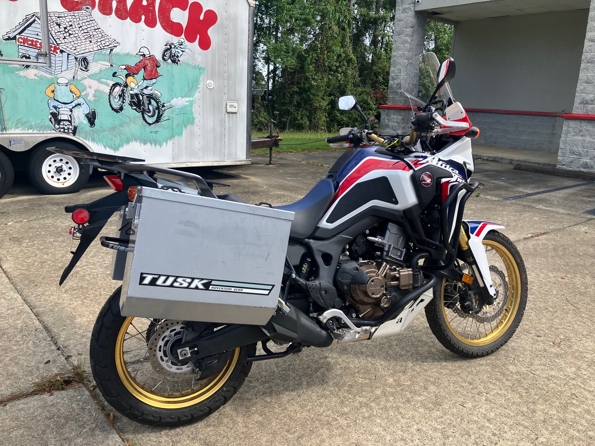 2017 Honda Africa Twin DCT - CRF1000LD - Photo 2