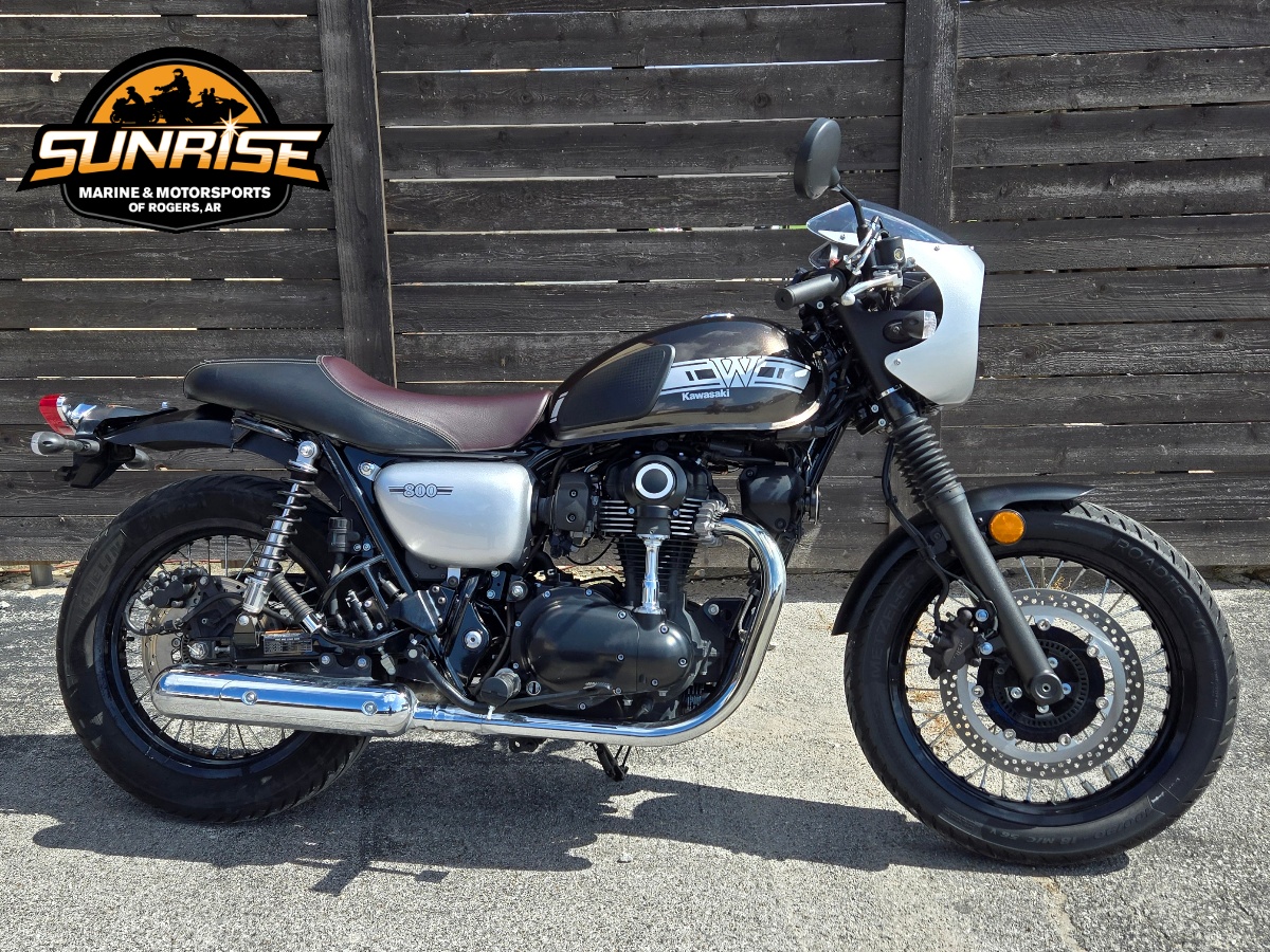 ＃k※※※※※ Street Bikes from Kawasaki and BMW Sunrise Marine
