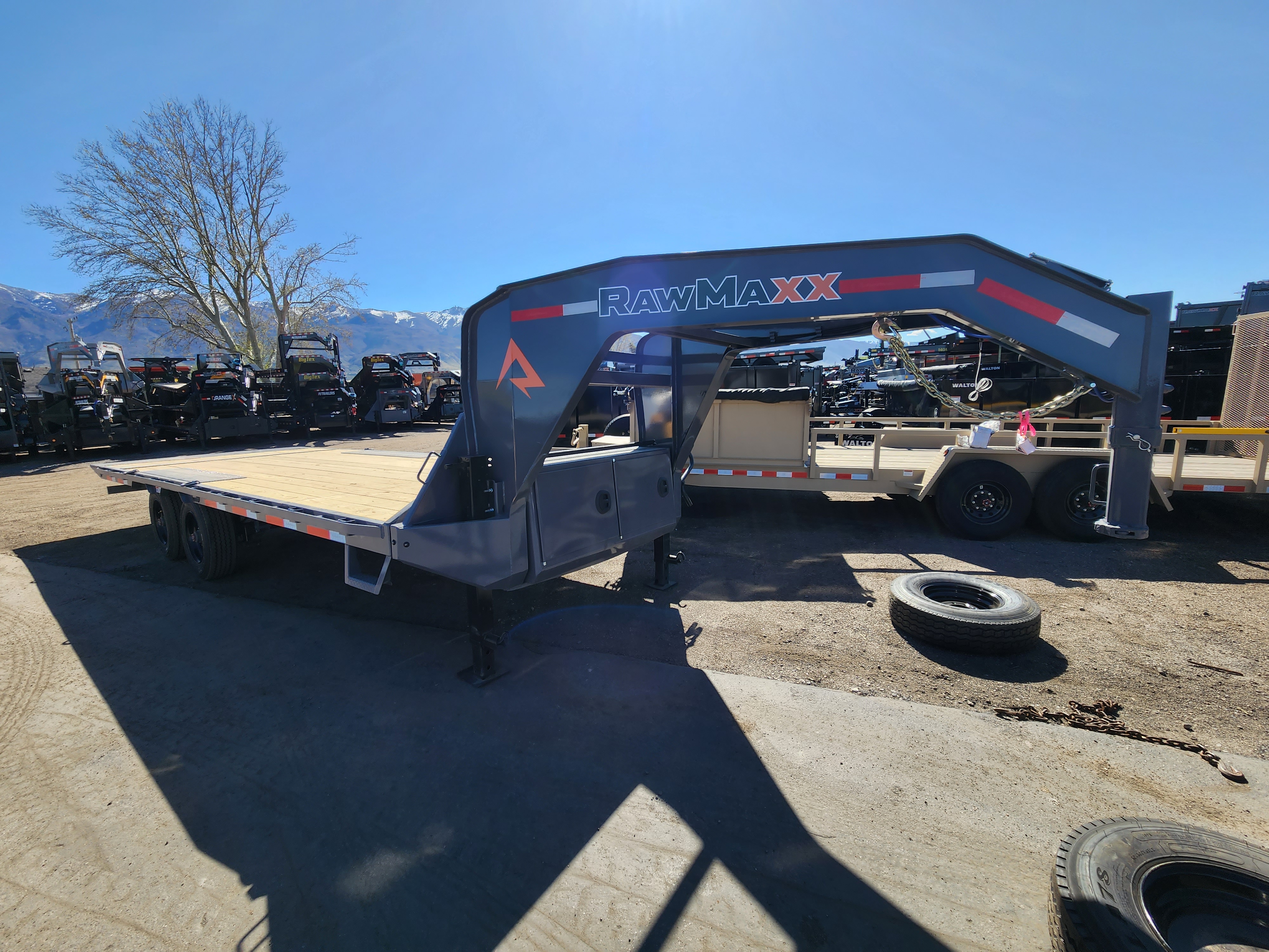 2026 RawMaxx 24' Gooseneck