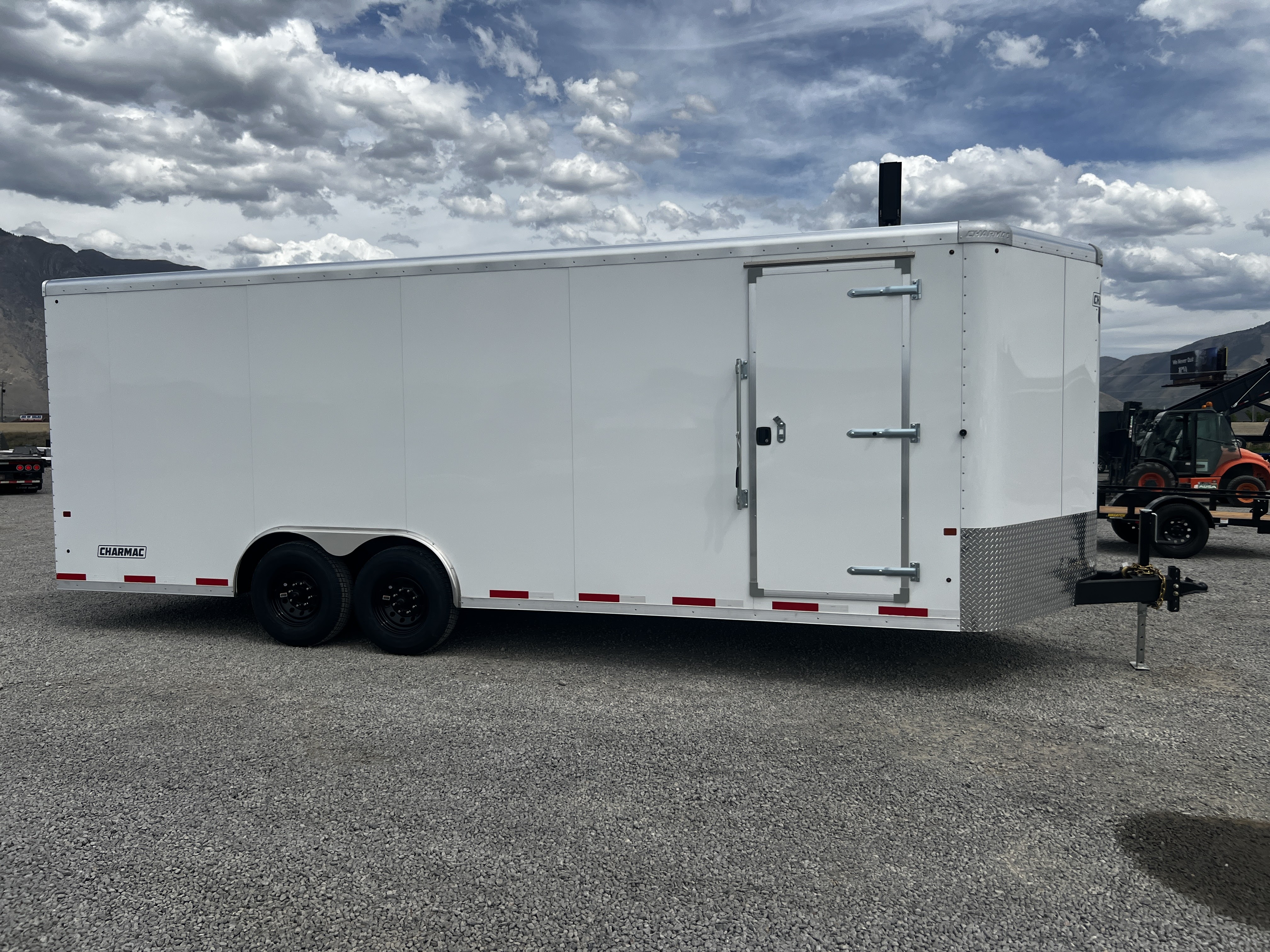 2026 8.5x22 Commercial Duty