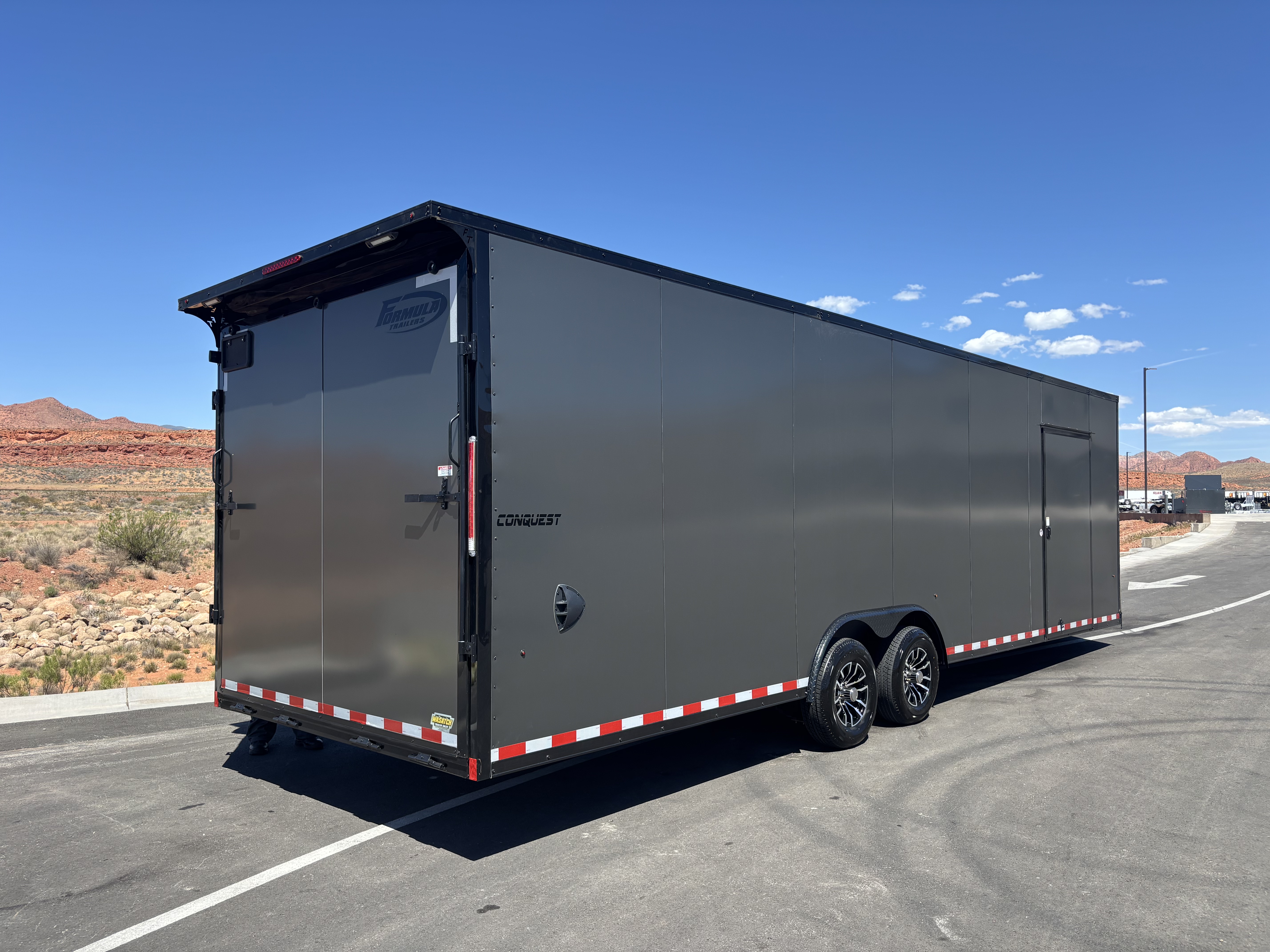 2026 Formula Trailers photo 2