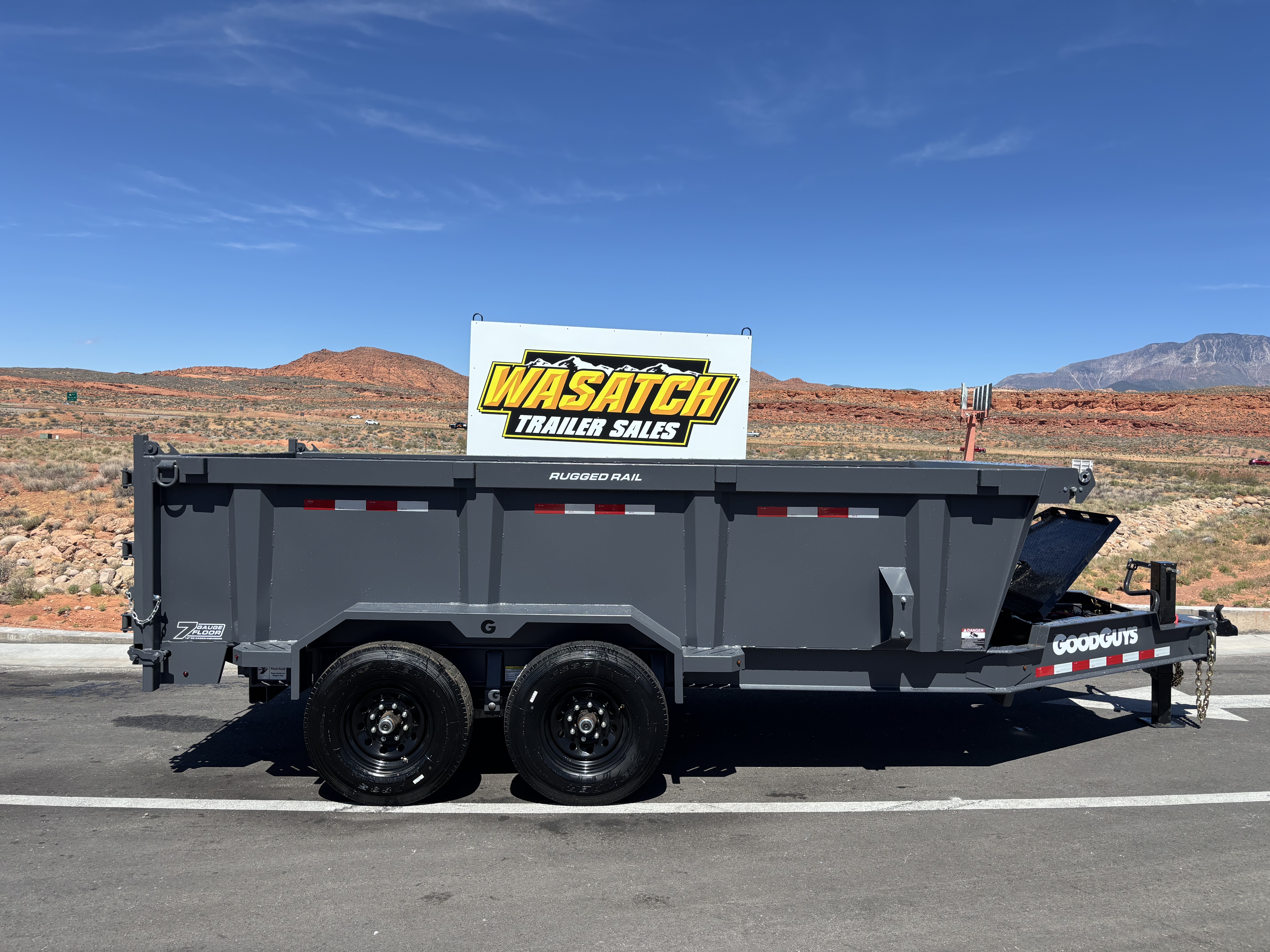 2027 7X14 Charcoal Low-Profile