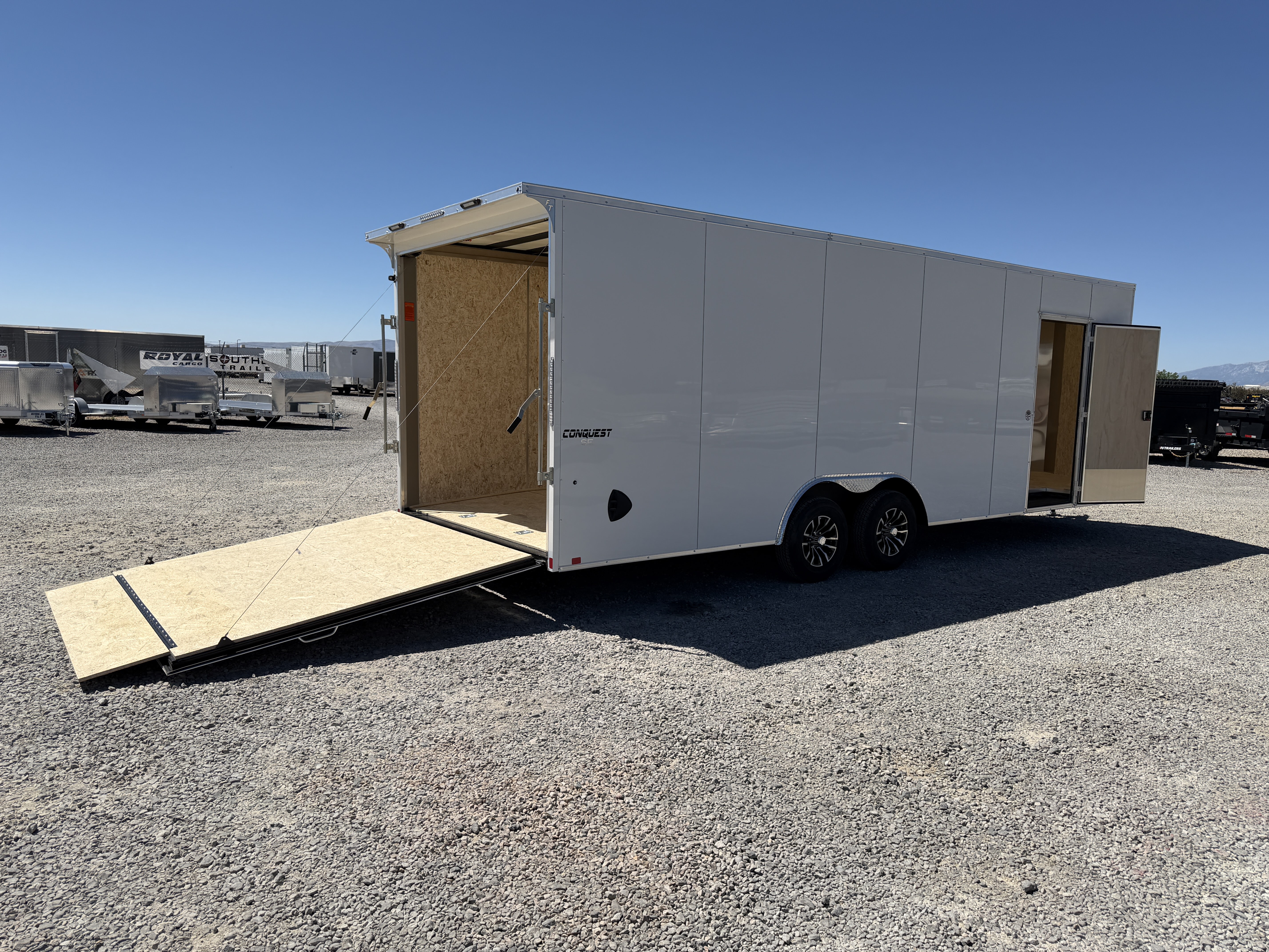 2026 Formula Trailers photo 2