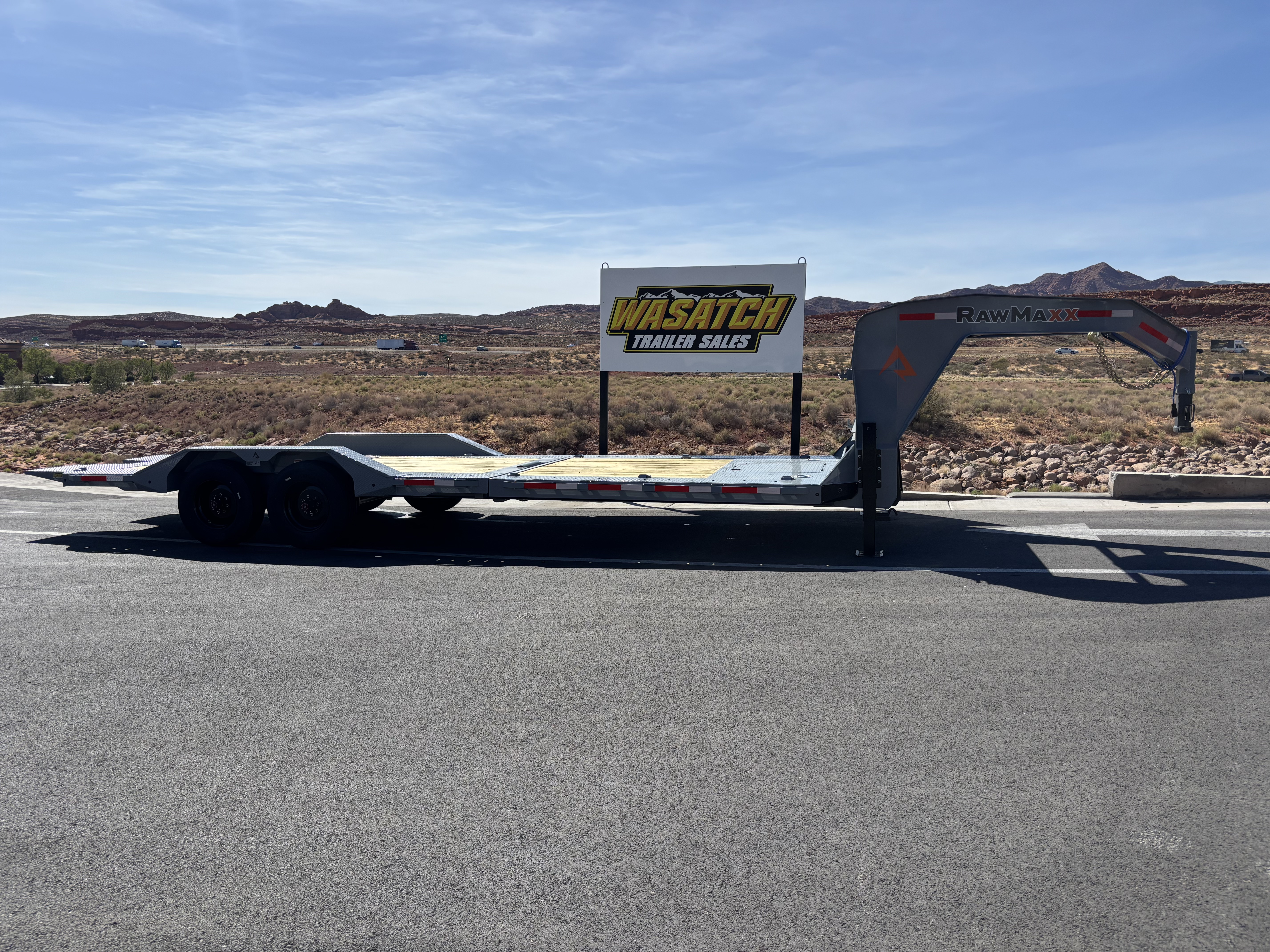 2026 102''X26' Gooseneck Gravity