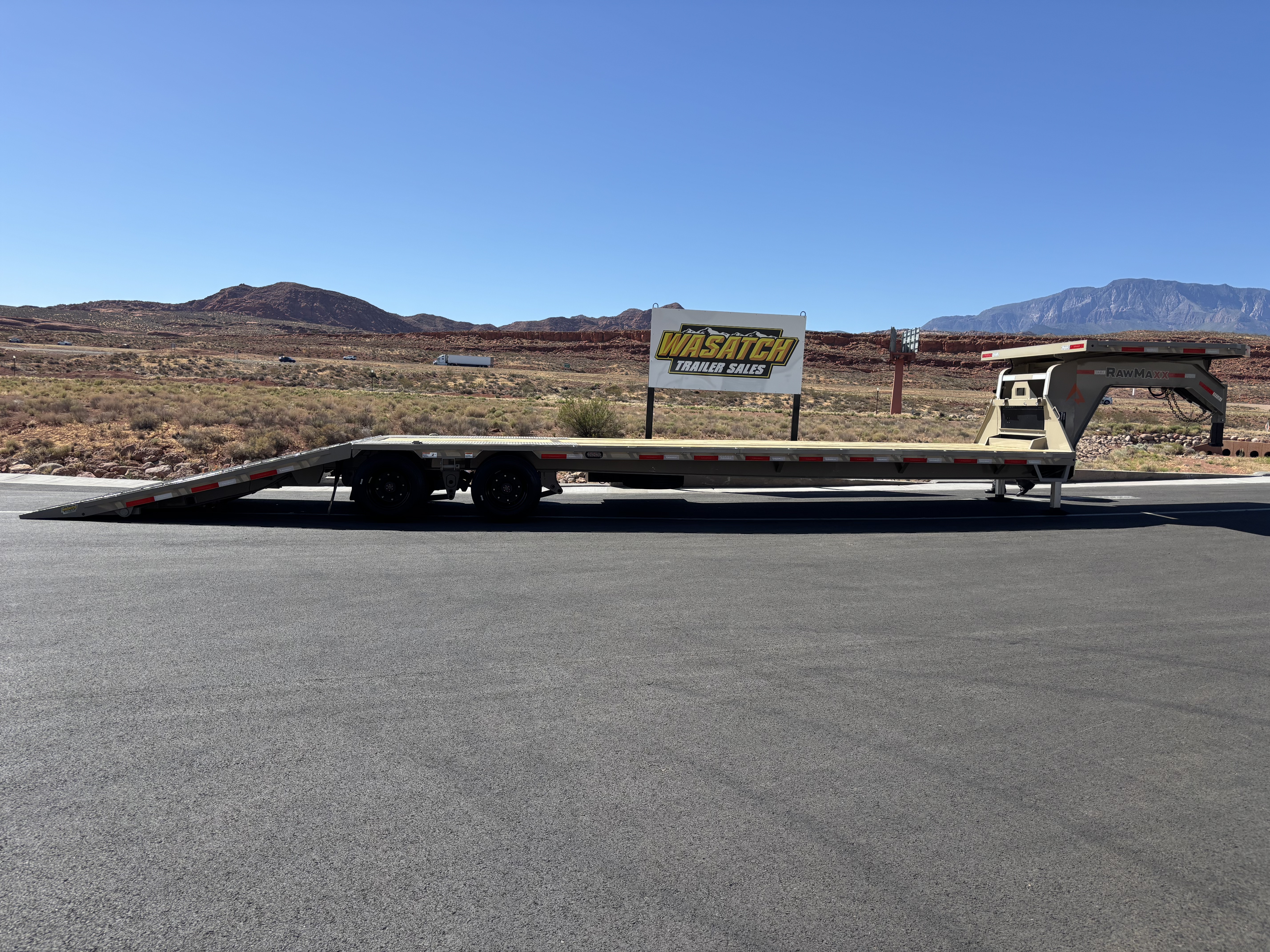 2026 38'X102'' HTX Dual