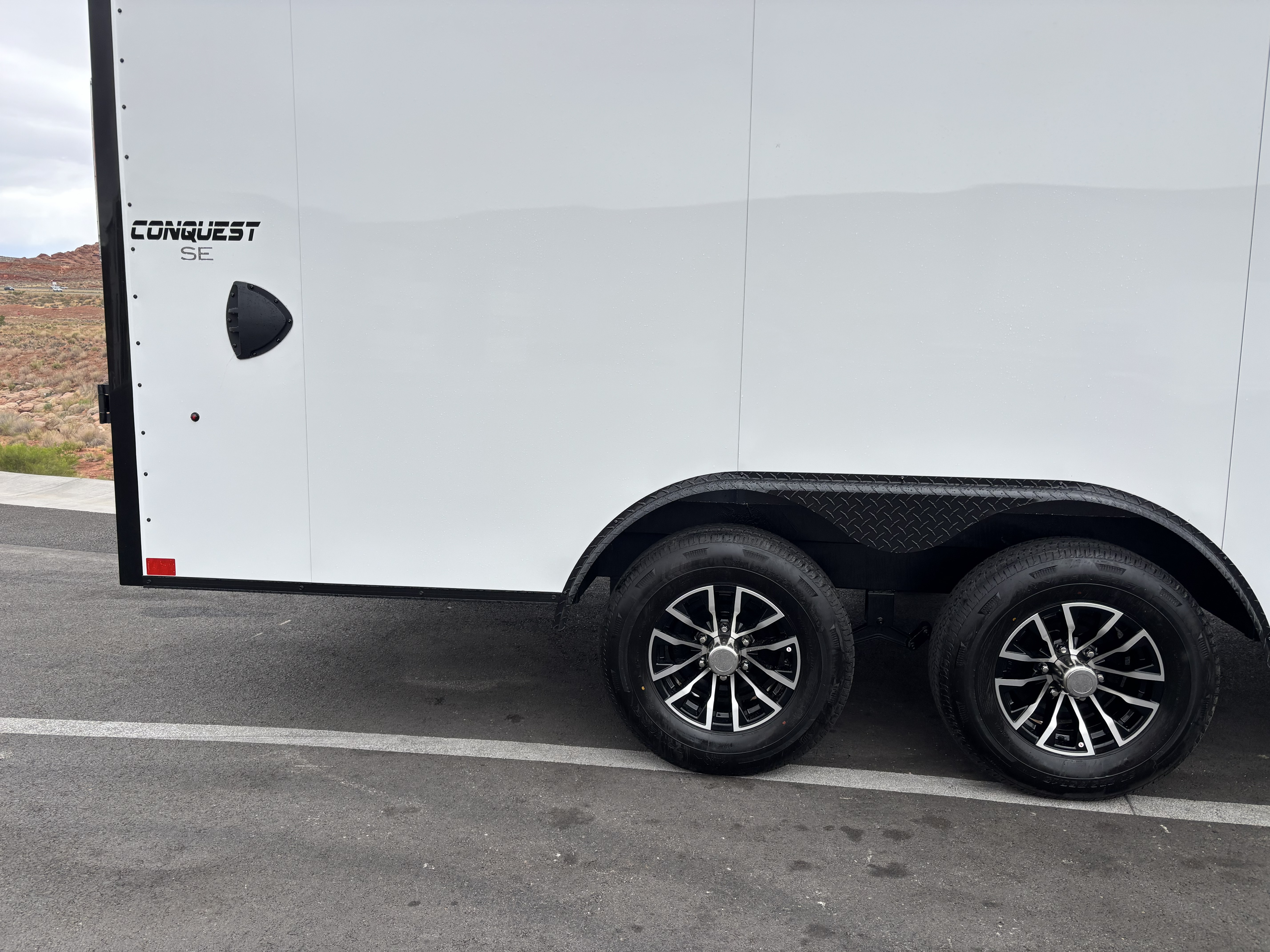 2026 Formula Trailers photo 2