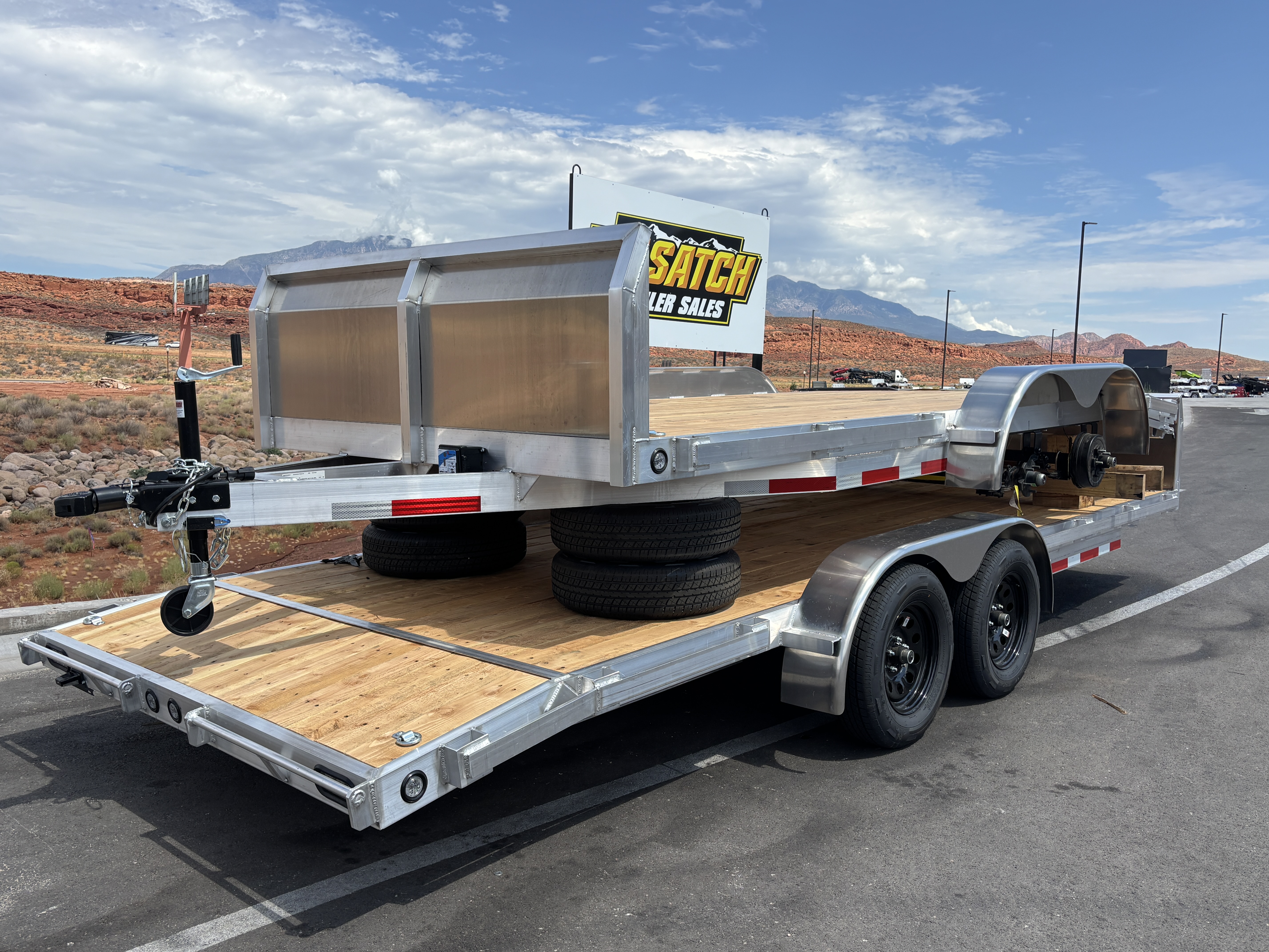 2026 Top Trailer -