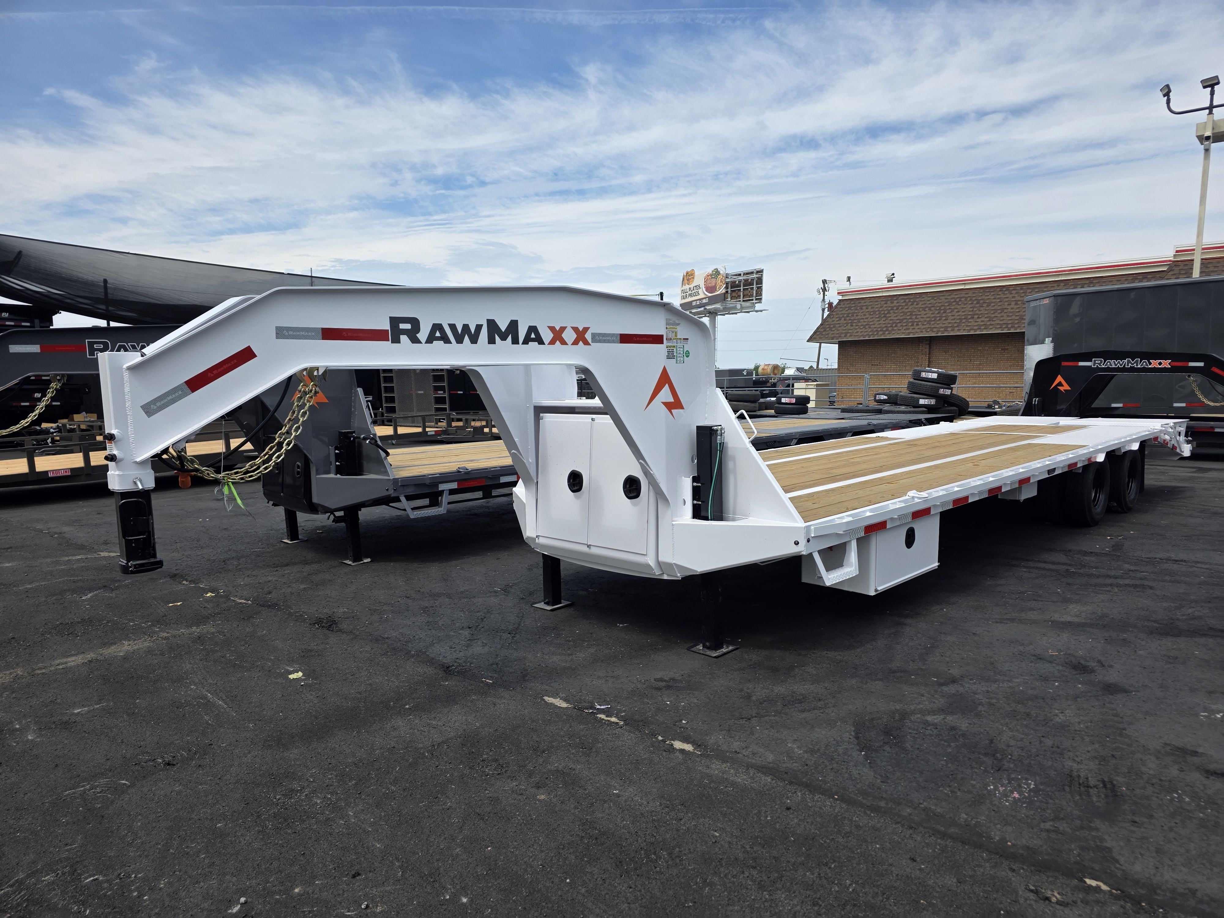 2027 RawMaxx photo 2