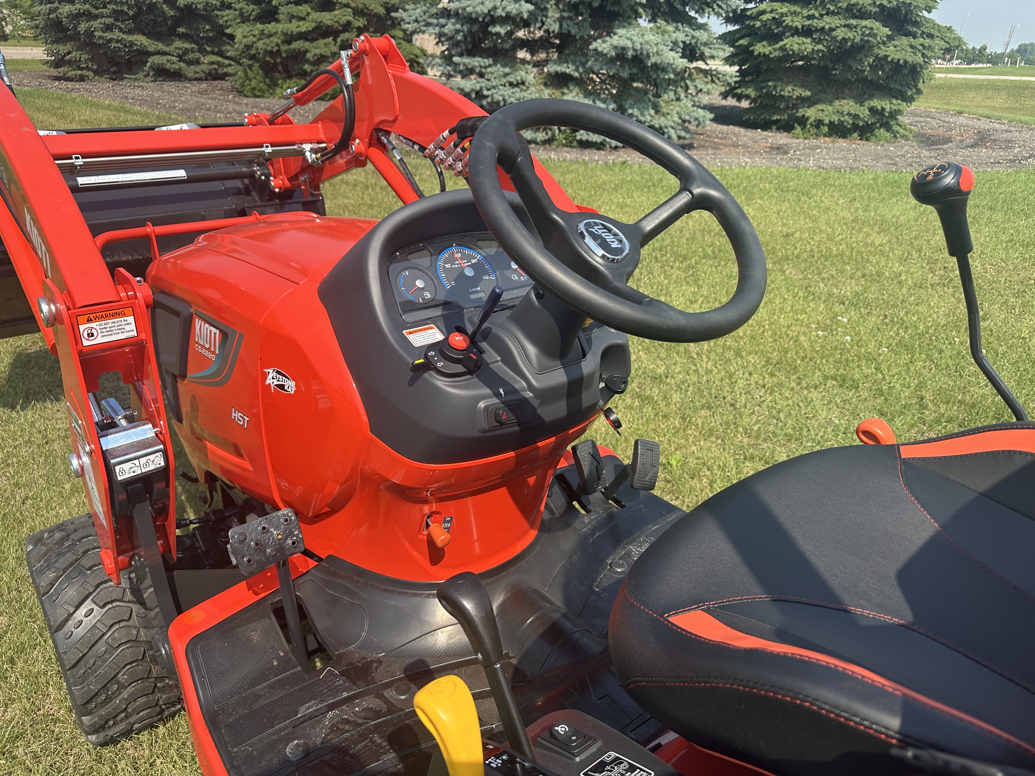 2025 KIOTI CS2220 - Photo 7