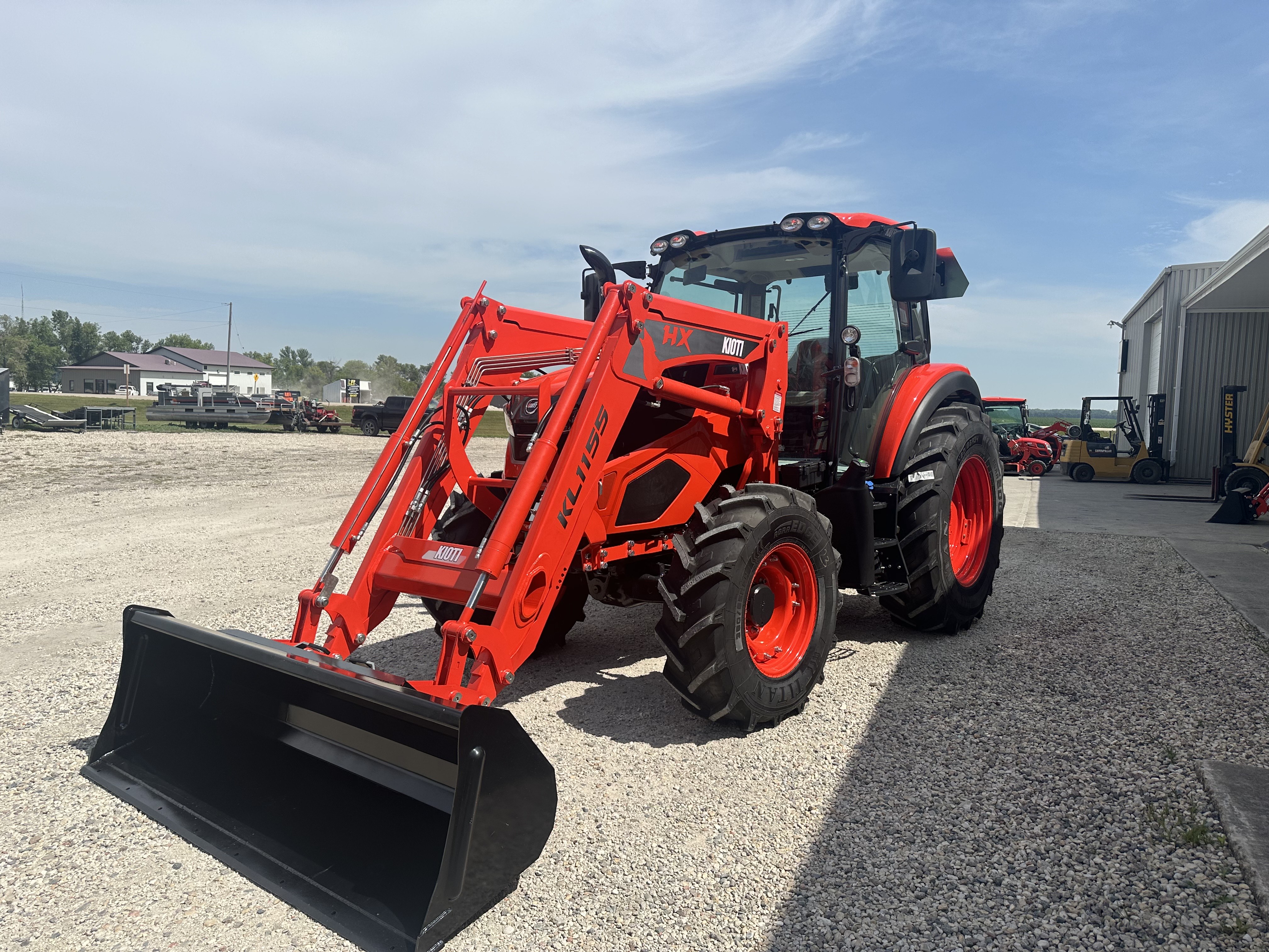 2025 KIOTI HX1151 Utility Tractor - Photo 4