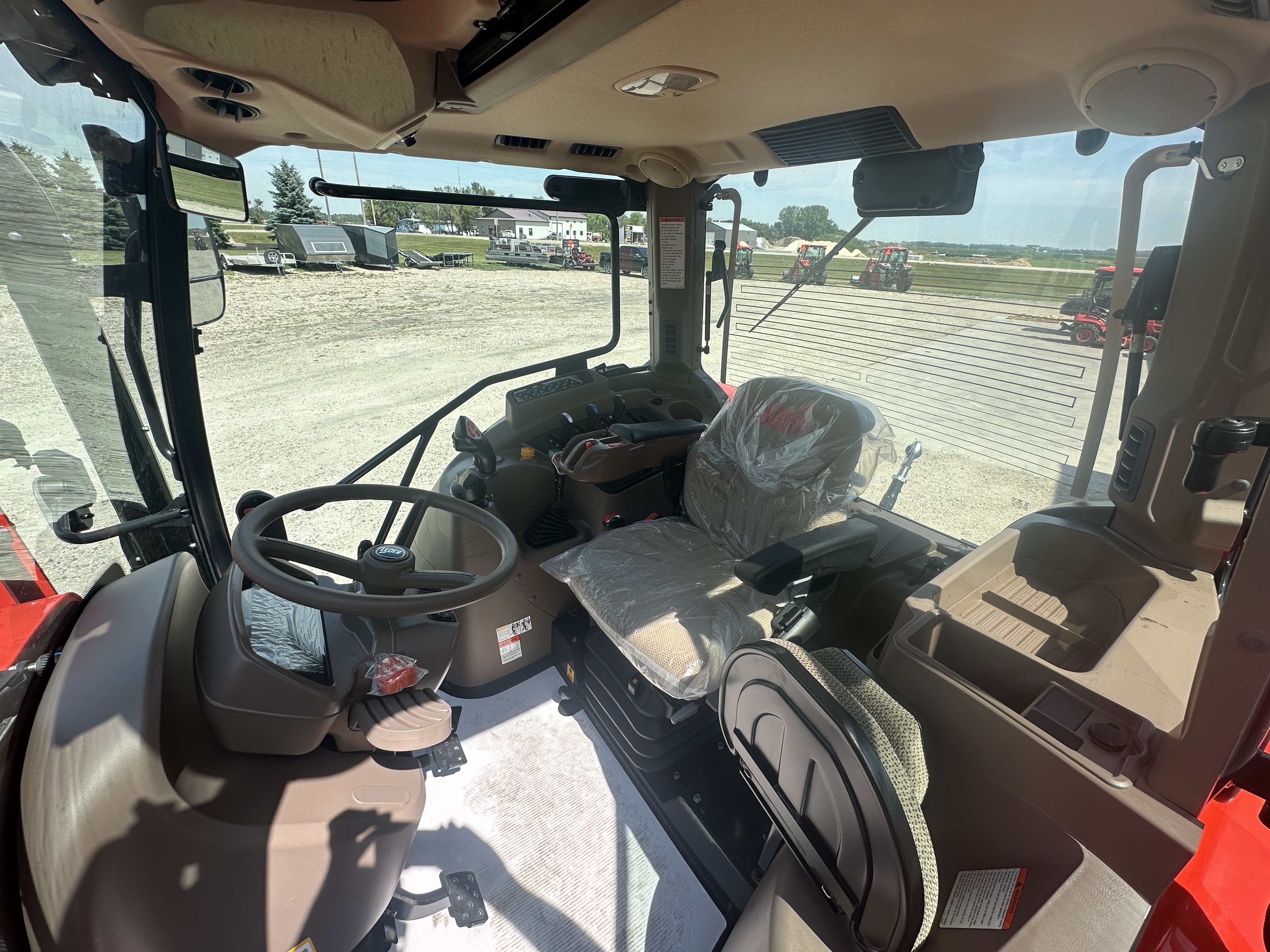 2025 KIOTI HX1151 Utility Tractor - Photo 6
