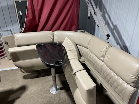 2015 Bennington R23 - Photo 8