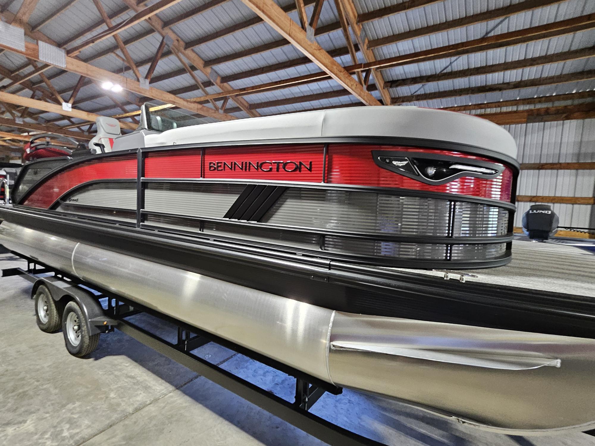 2025 Bennington M Series 24 MSB