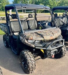 2025 Can-Am Defender XT HD7