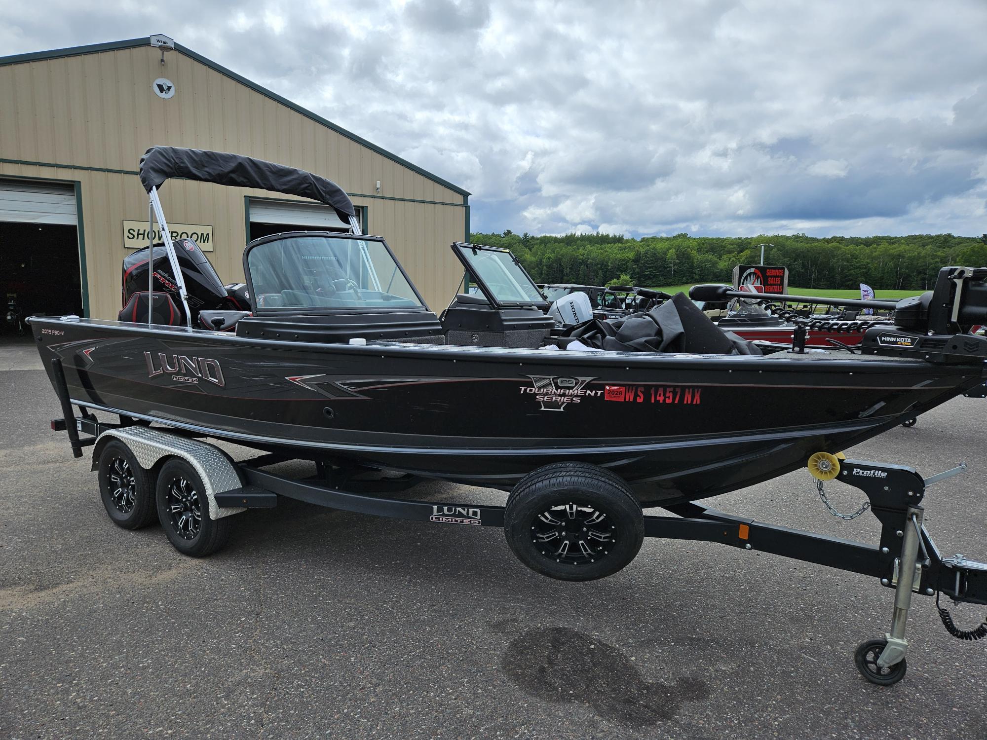 2021 Lund 2075 Pro-V Limited