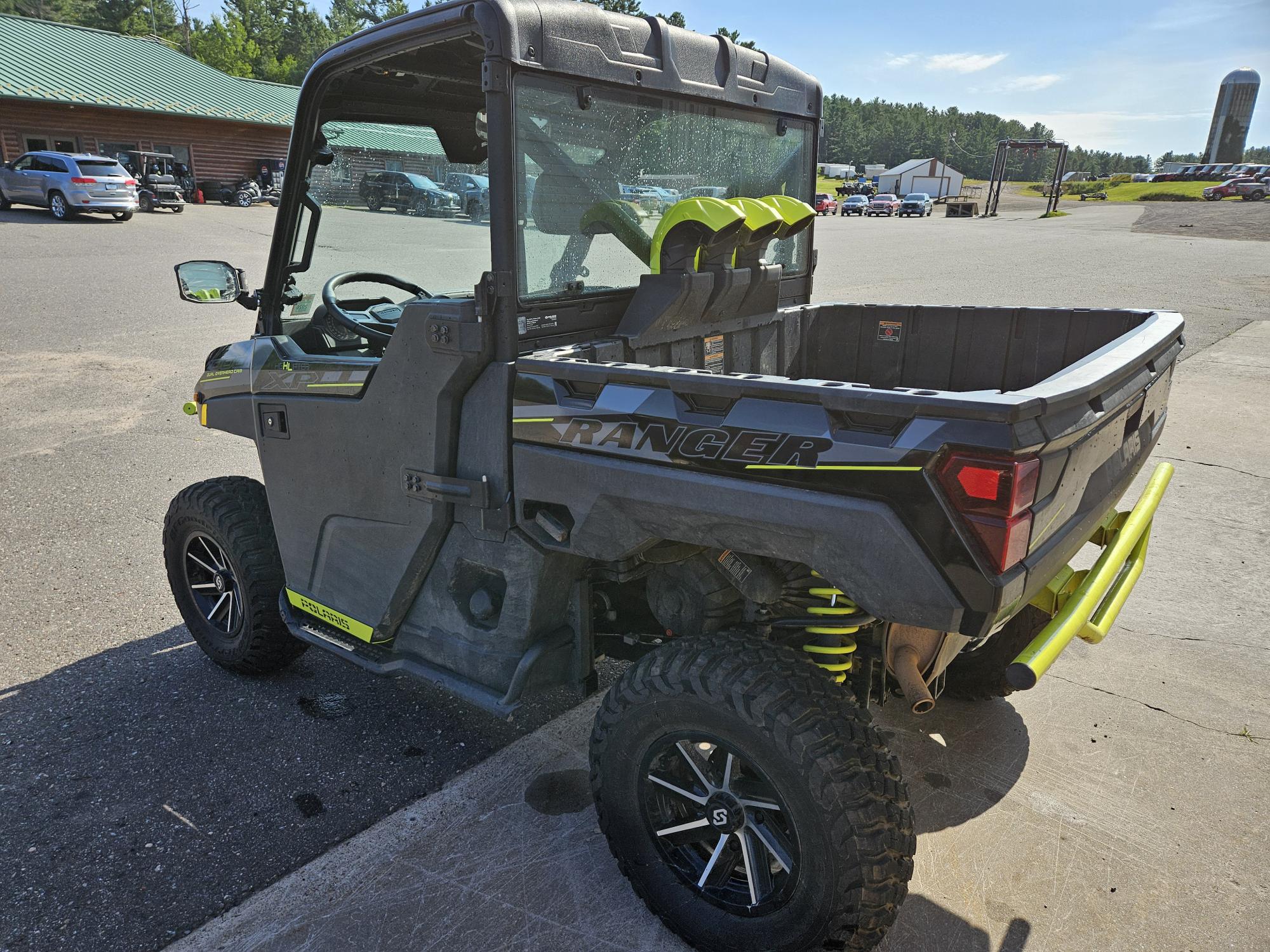 2020 Polaris RANGER XP® 1000 High Lifter Edition Onyx/Lime - Photo 2