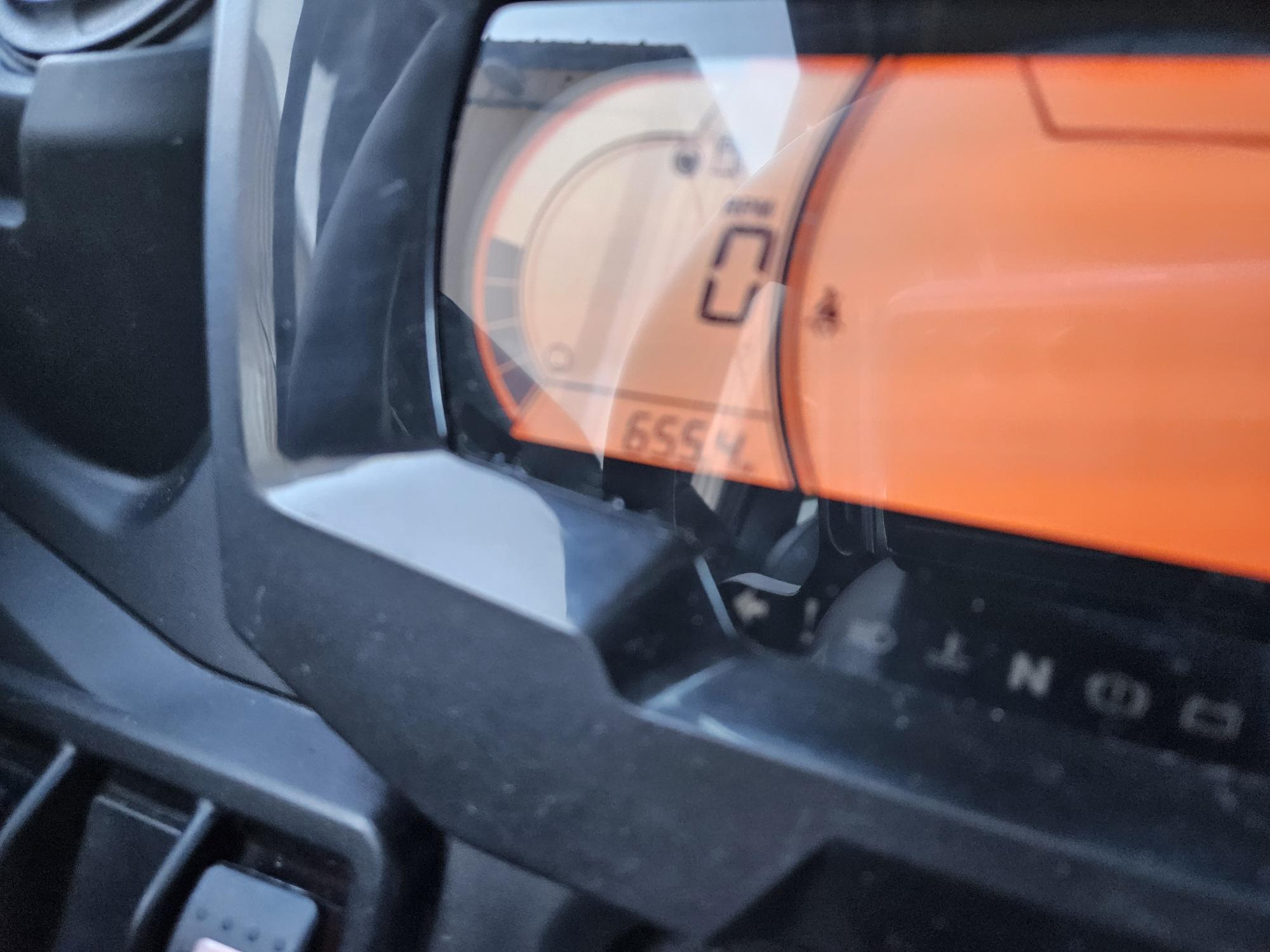 2025 Can-Am Defender MAX Limited HD10 - Photo 4