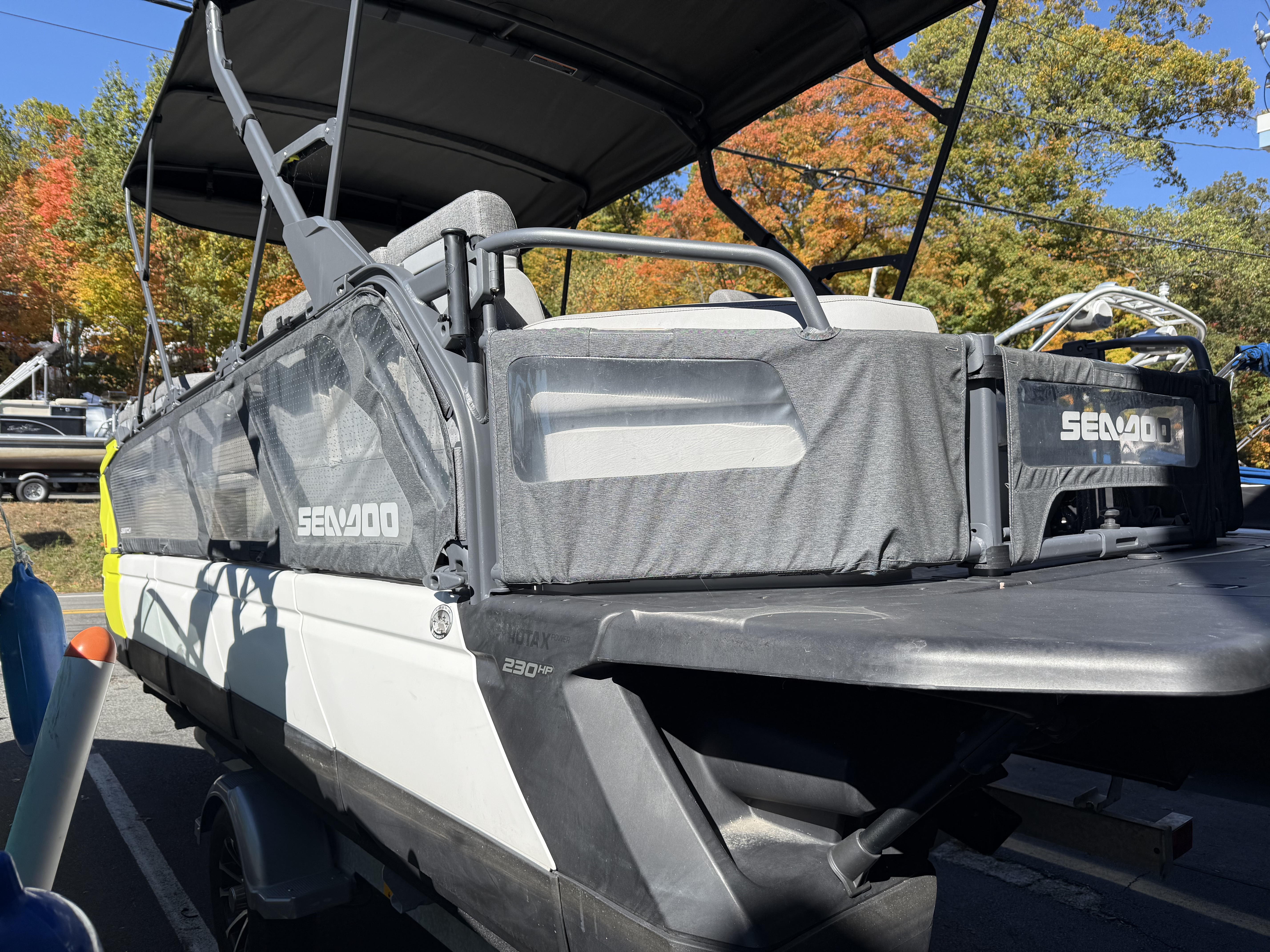 2024 Sea-Doo Switch® Cruise 21 - 230 hp Galvanized for Sale