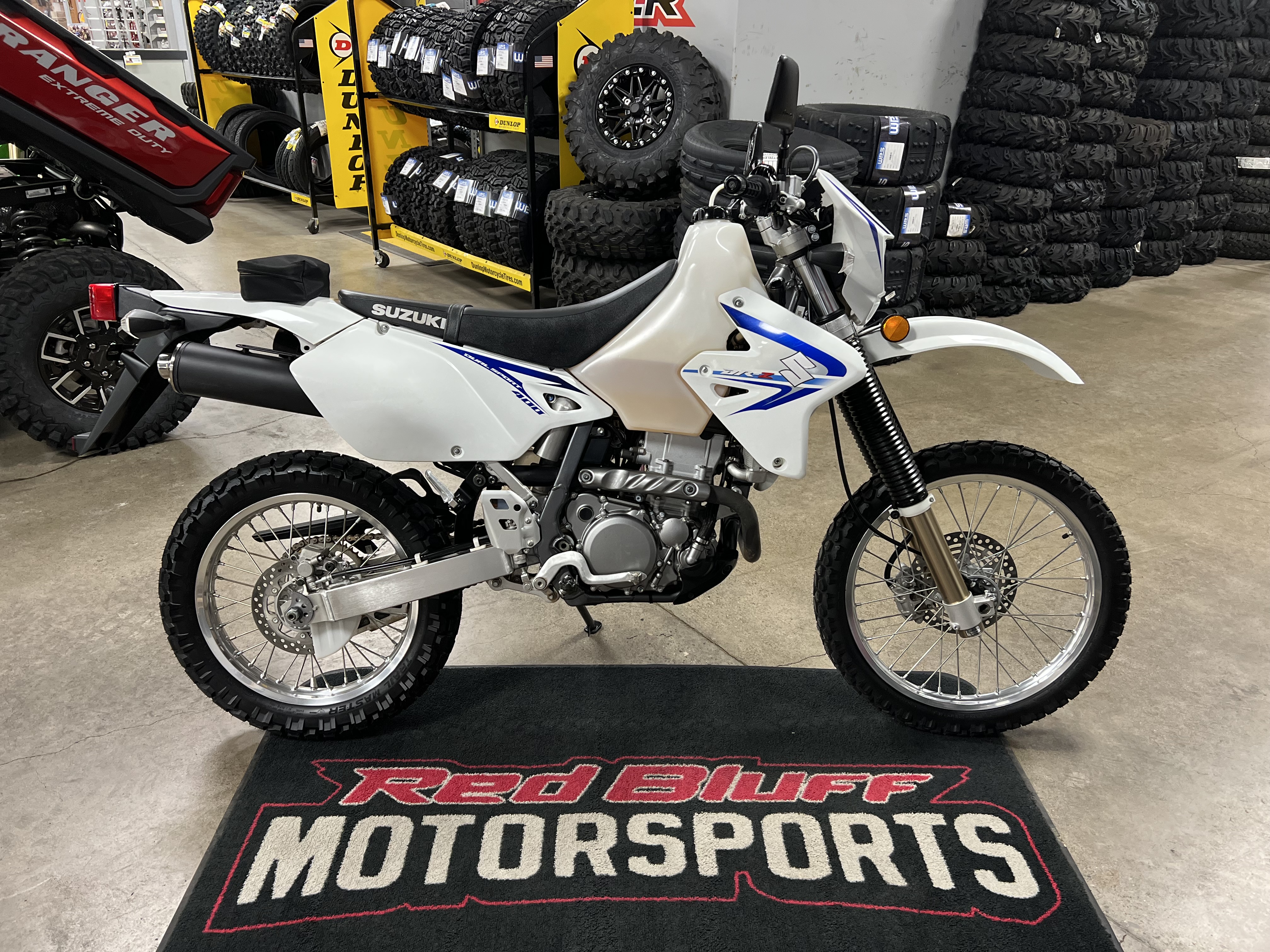 Suzuki DR-Z400S Image