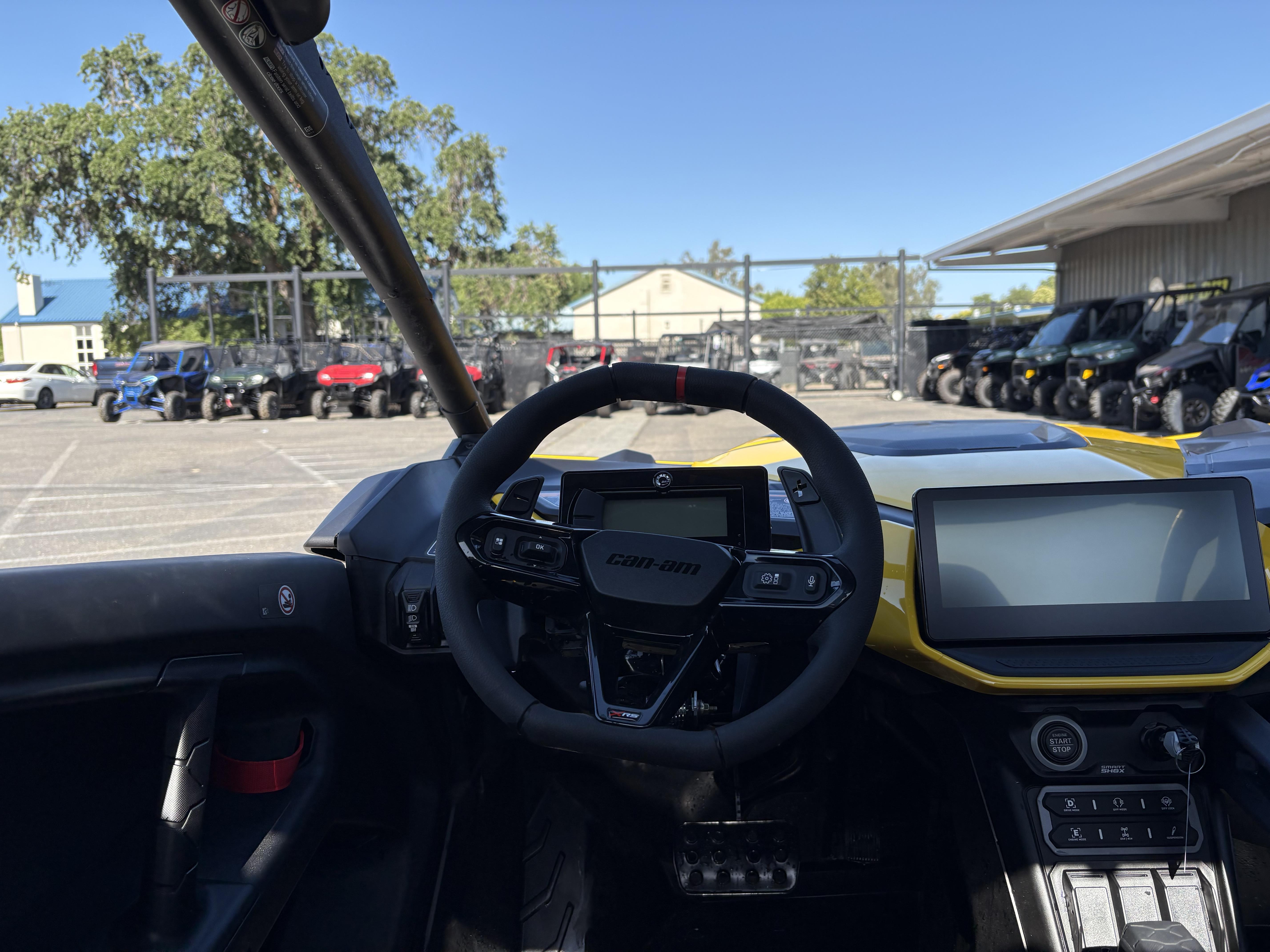 2025 Can-Am Maverick R X RS With Smart Shox - Photo 6