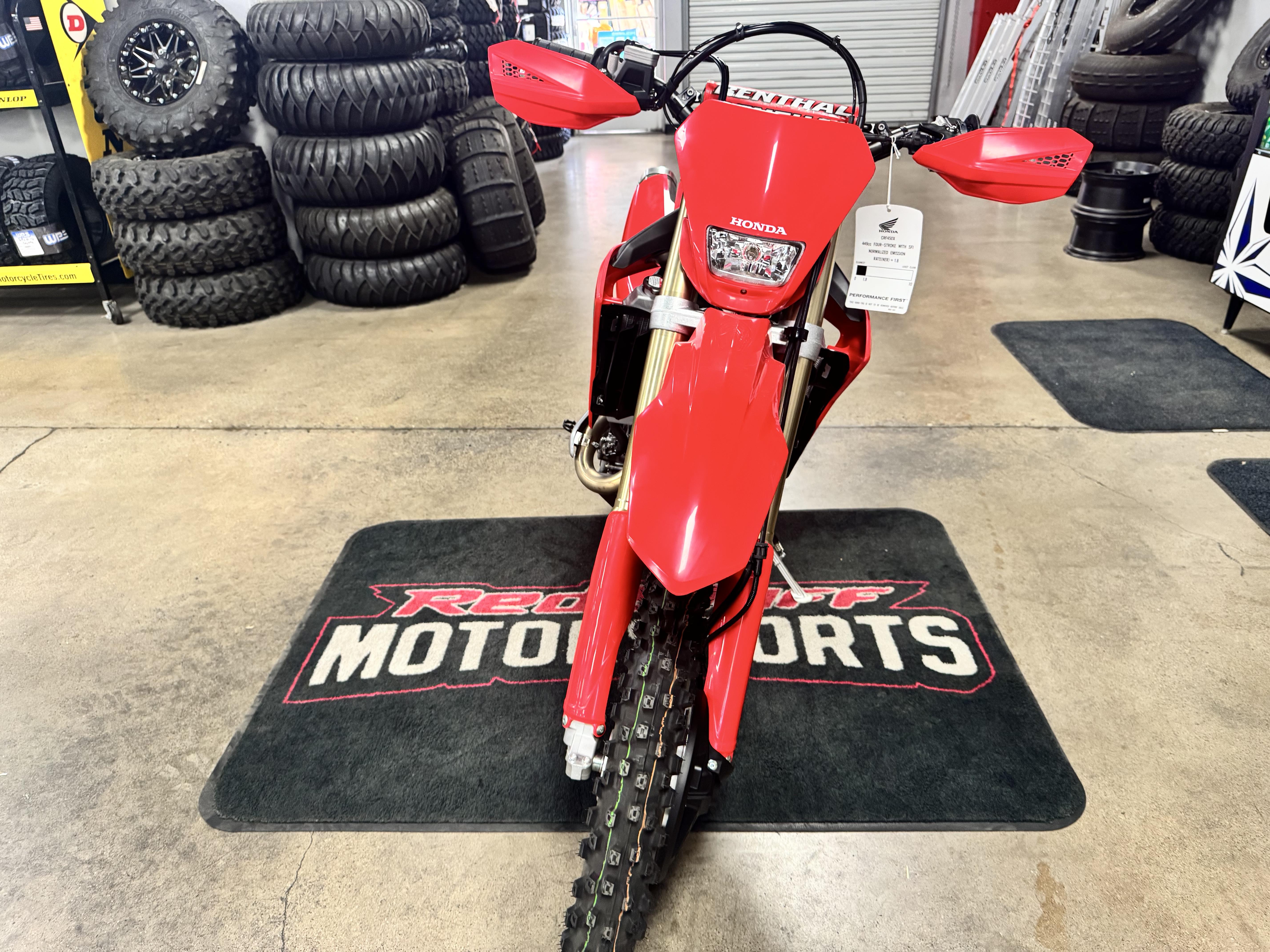 2025 Honda CRF 450X - Photo 2
