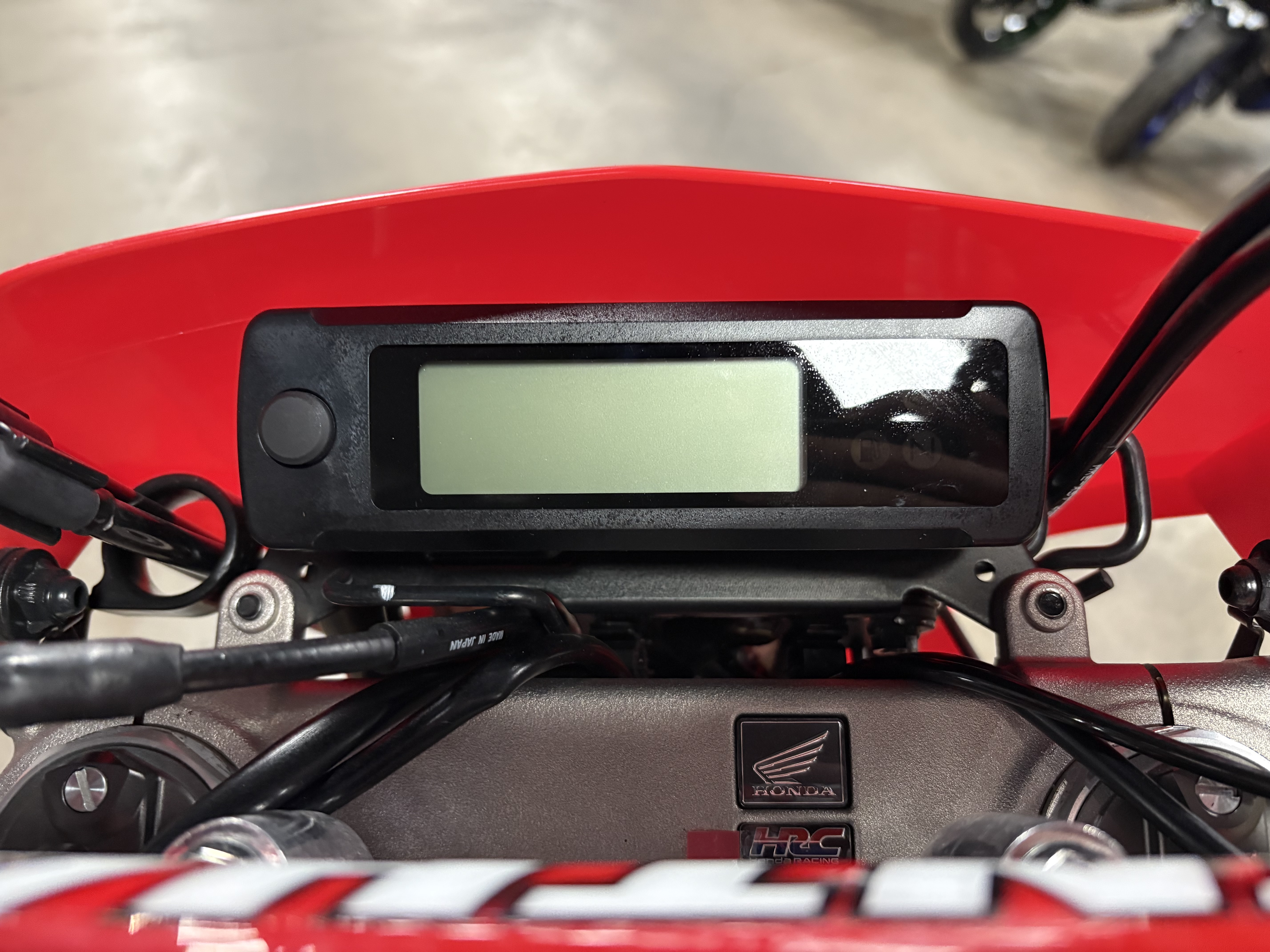 2025 Honda CRF 450X - Photo 6
