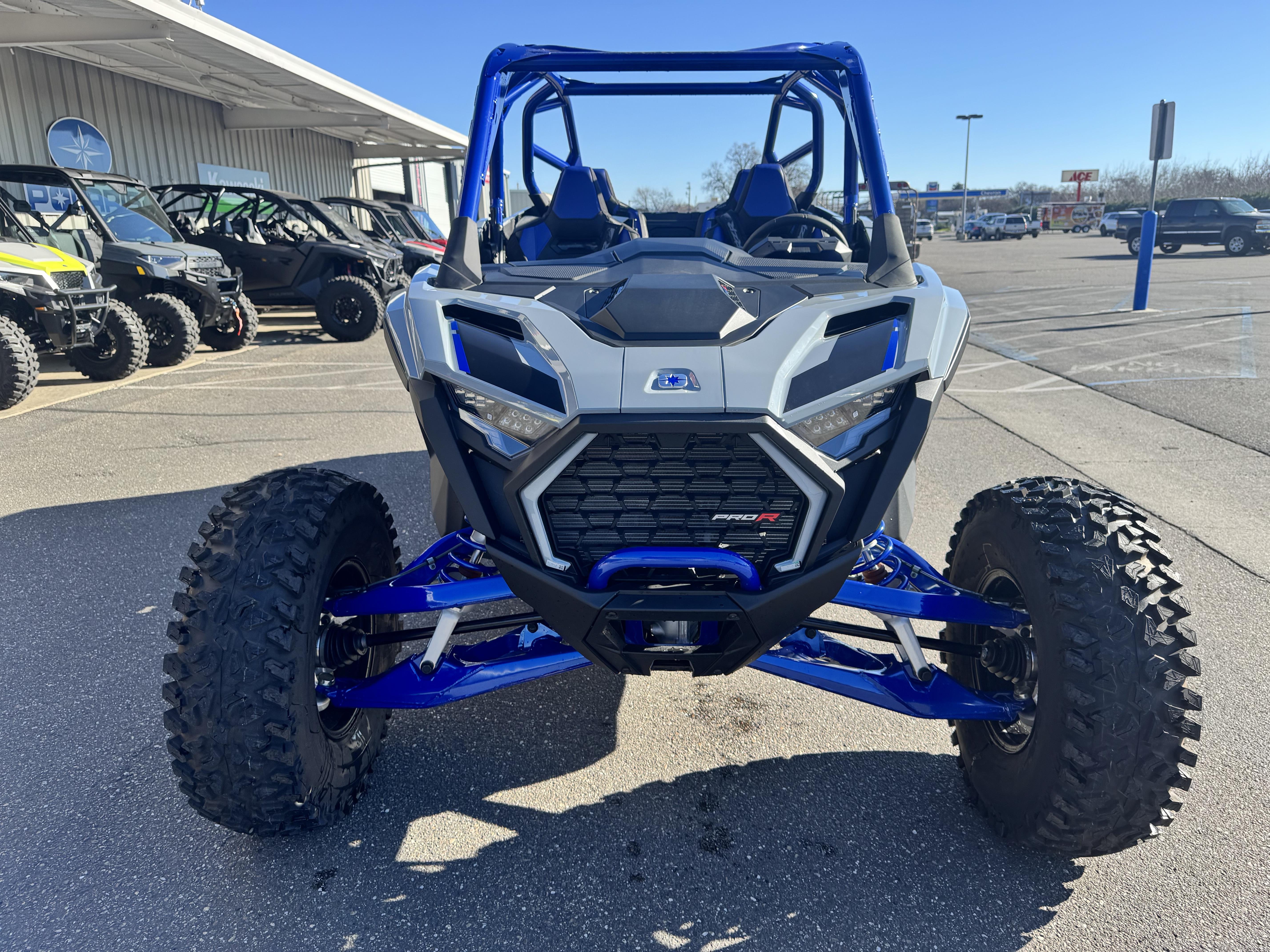 2025 Polaris RZR Pro R 4 Sport - Photo 2