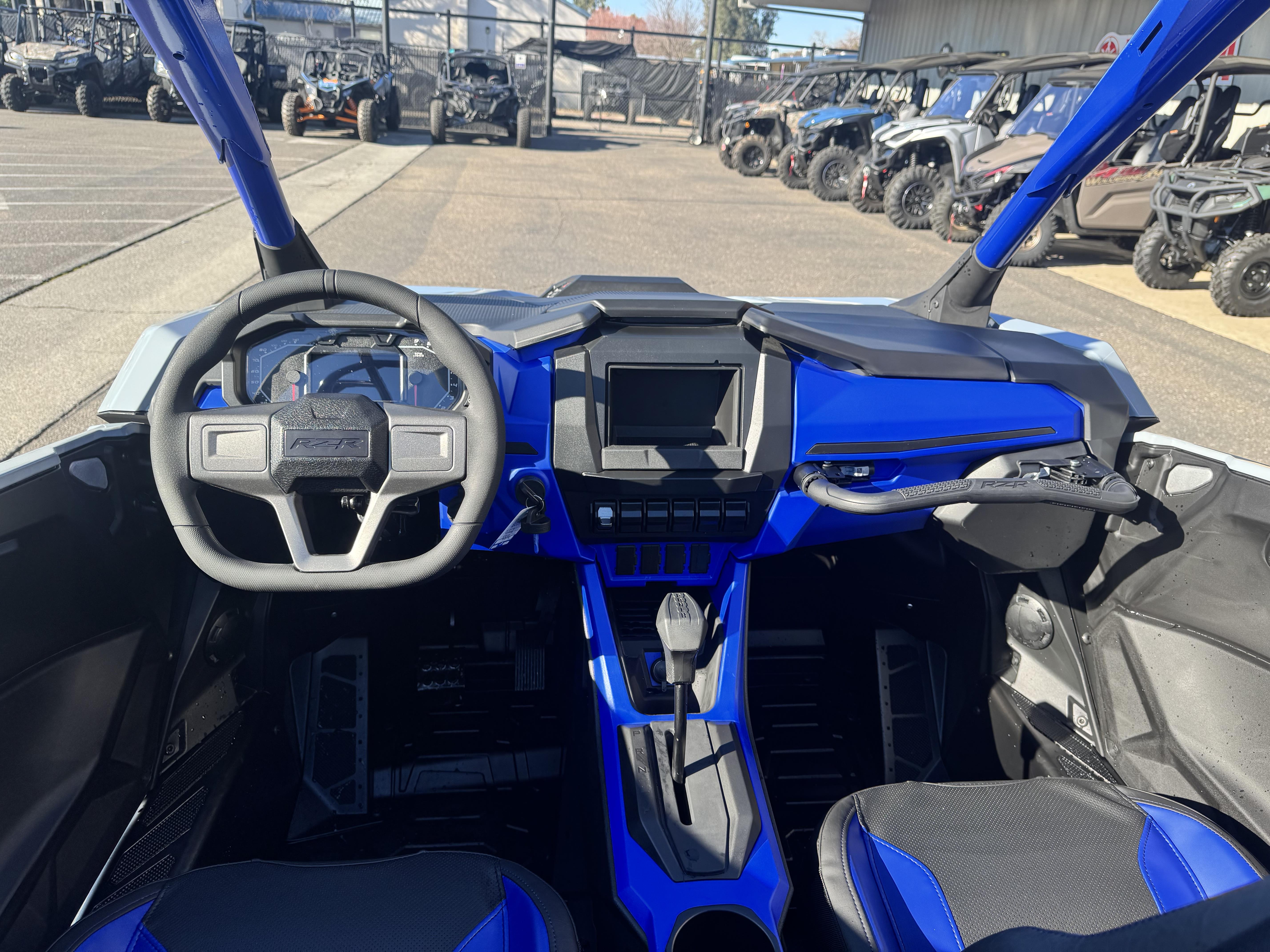 2025 Polaris RZR Pro R 4 Sport - Photo 5