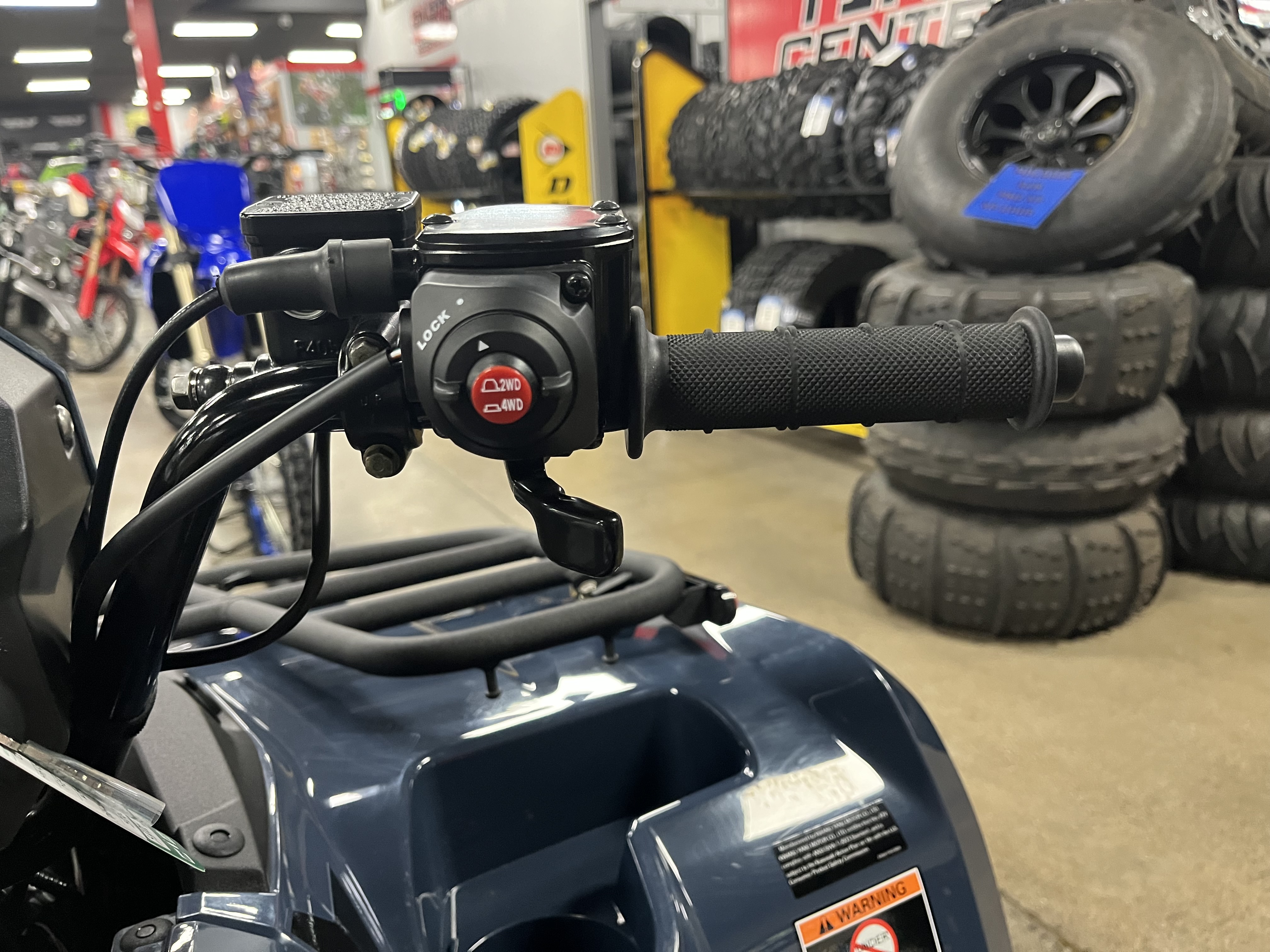2025 Kawasaki Brute Force 450 4X4 - Photo 8