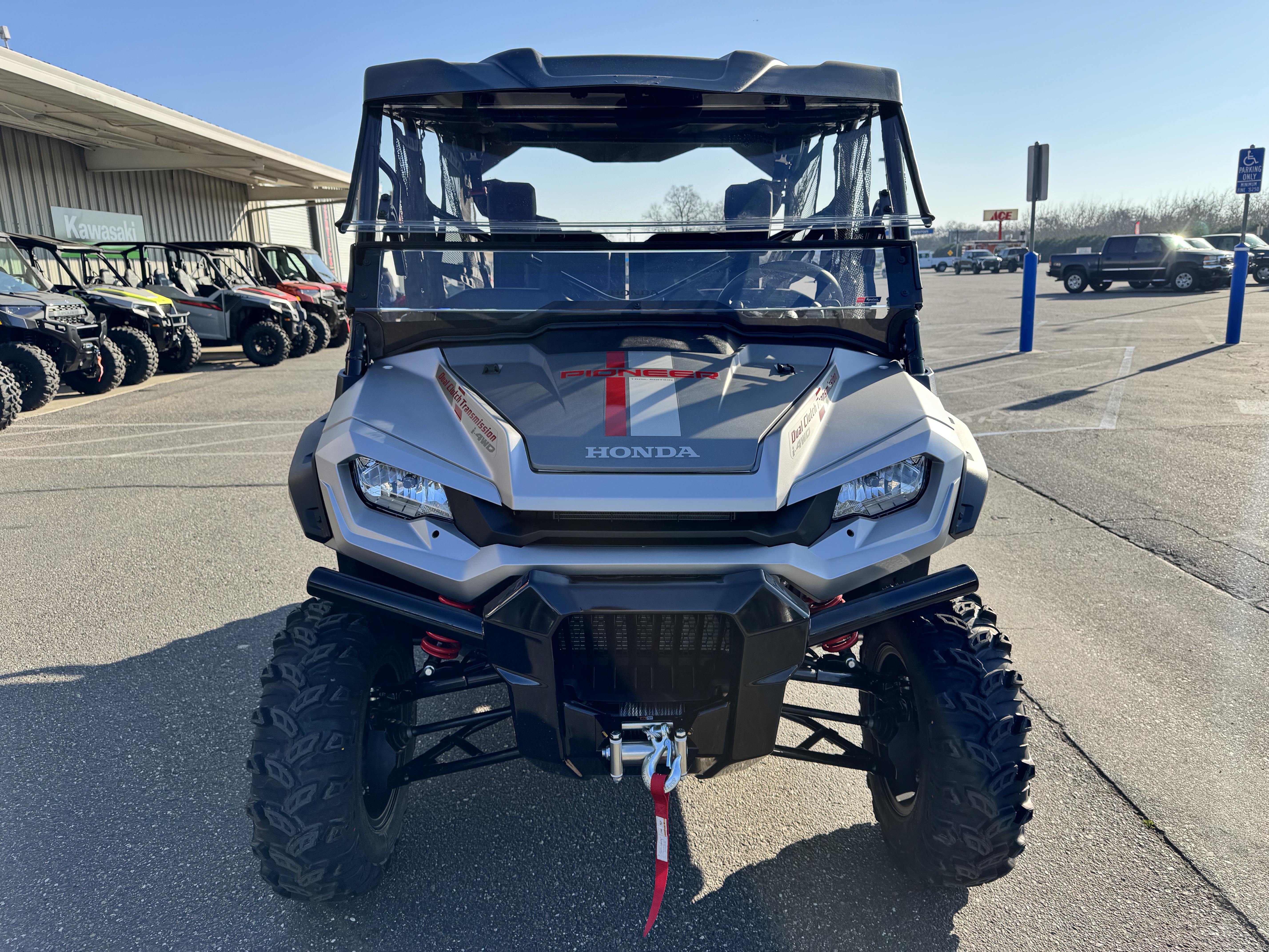 2025 Honda Pioneer 1000-5 Trail Special Edition - Photo 2