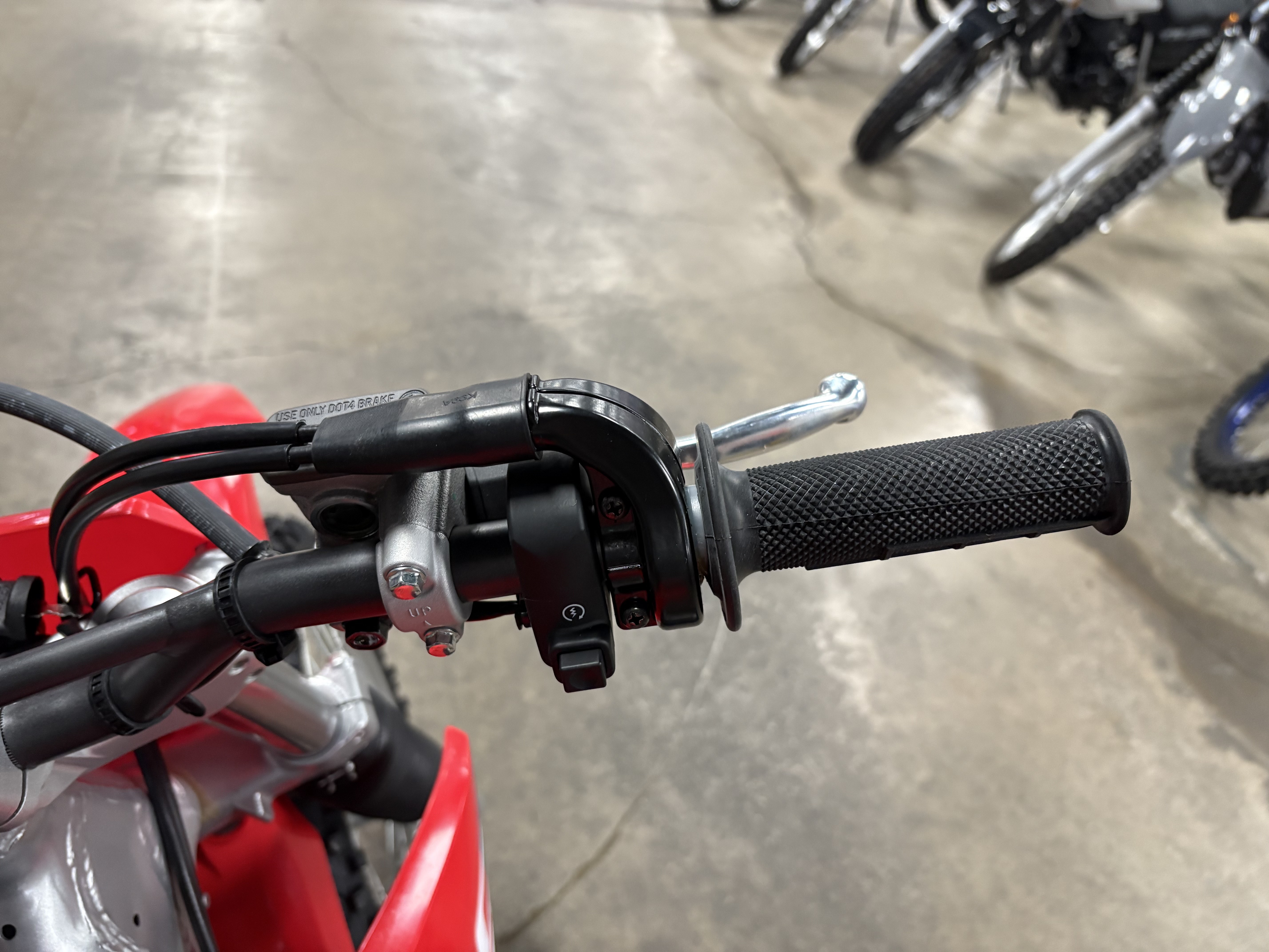 2025 Honda CRF 250F - Photo 7