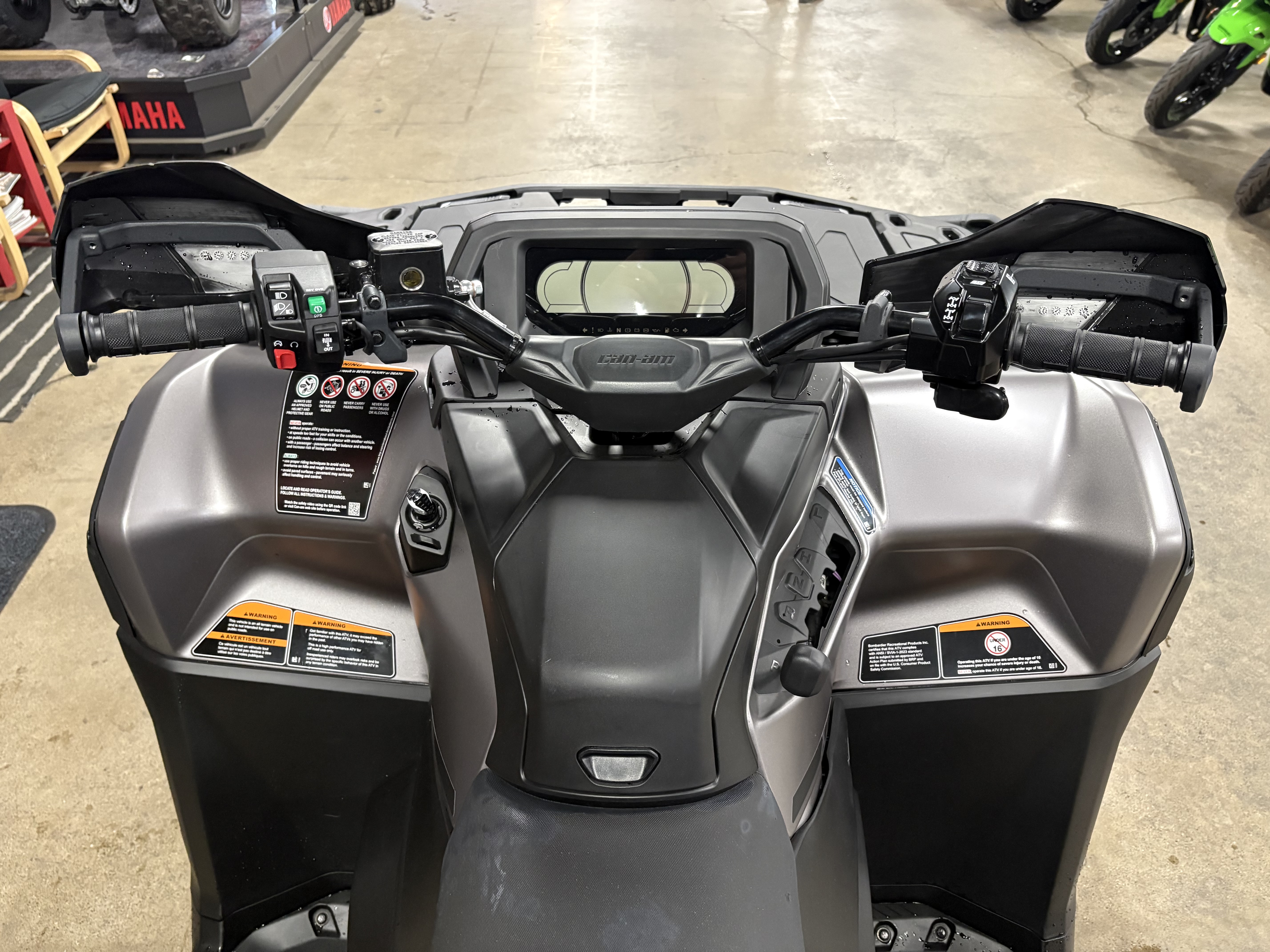 2025 Can-Am Outlander XT 850 - Photo 5